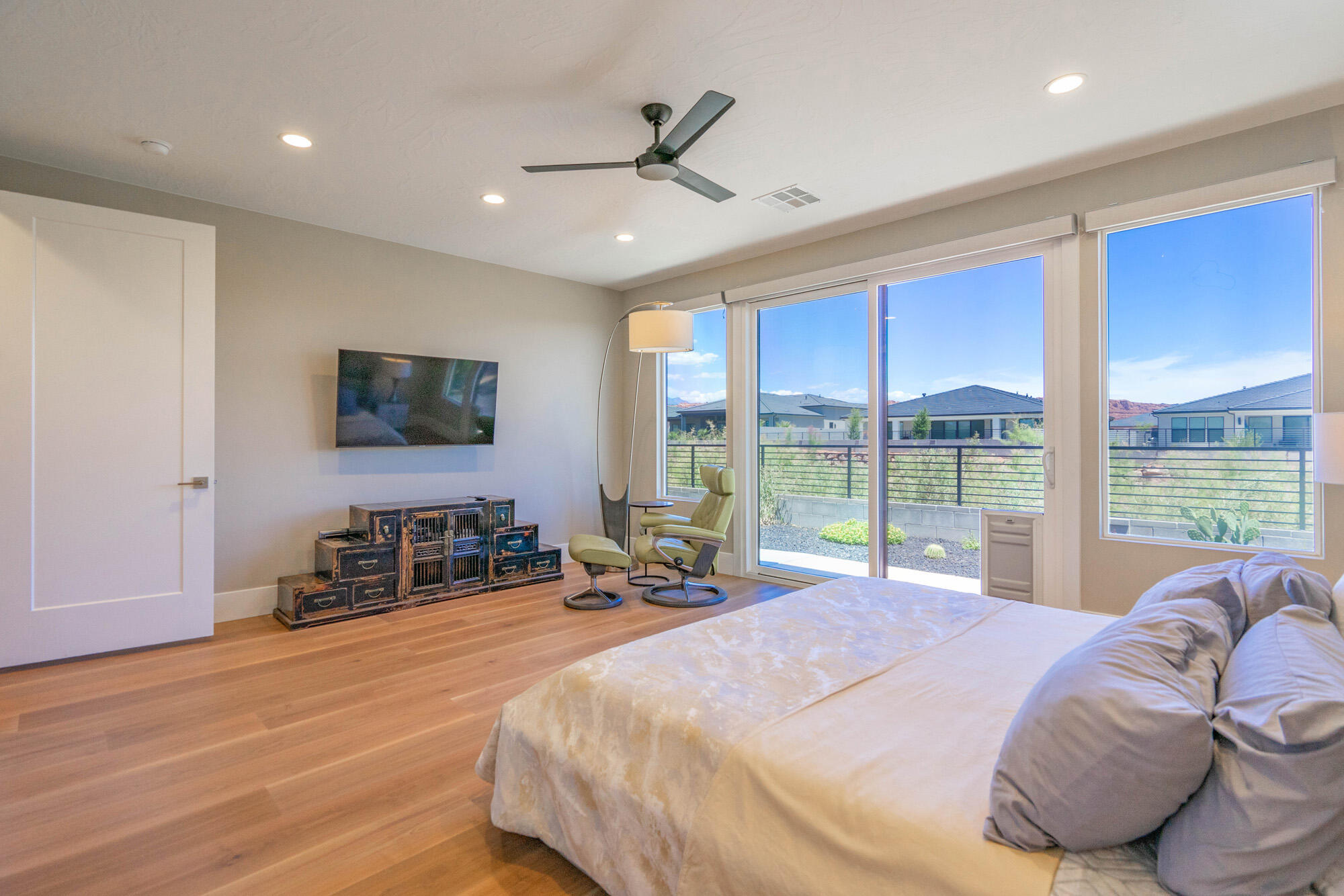 SOLACE AT SANTA CLARA - Residential