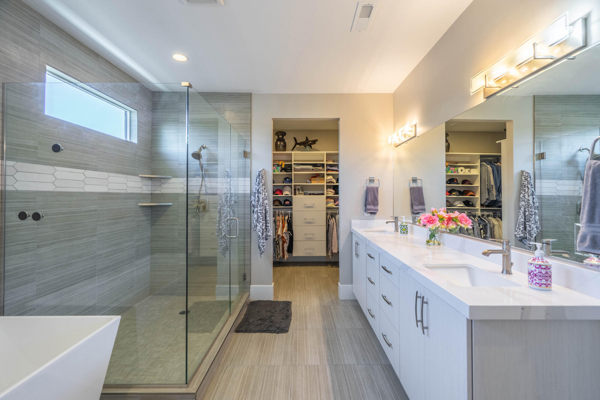 SOLACE AT SANTA CLARA - Residential