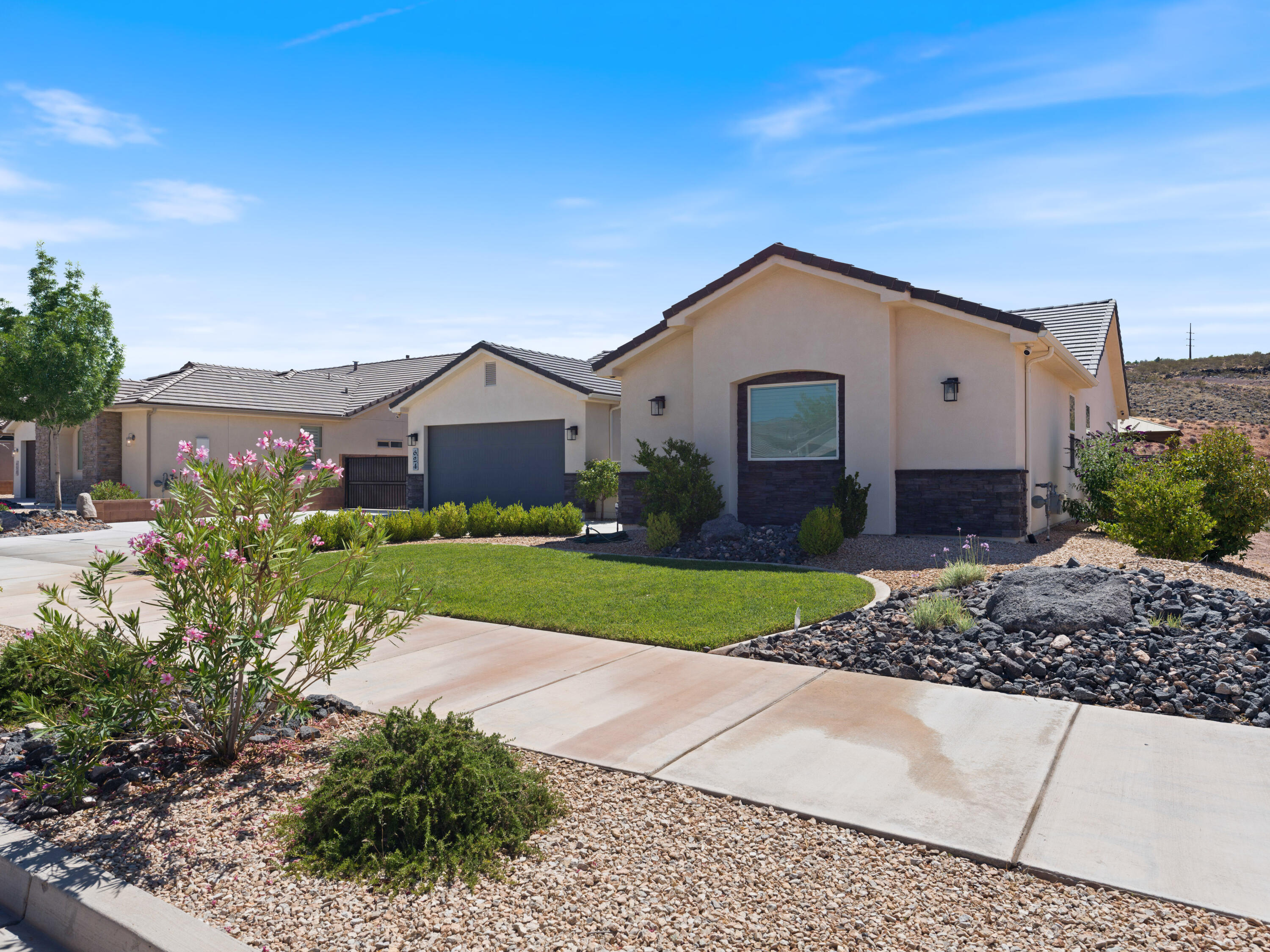 ARROYO AT SIENNA HILLS - Residential