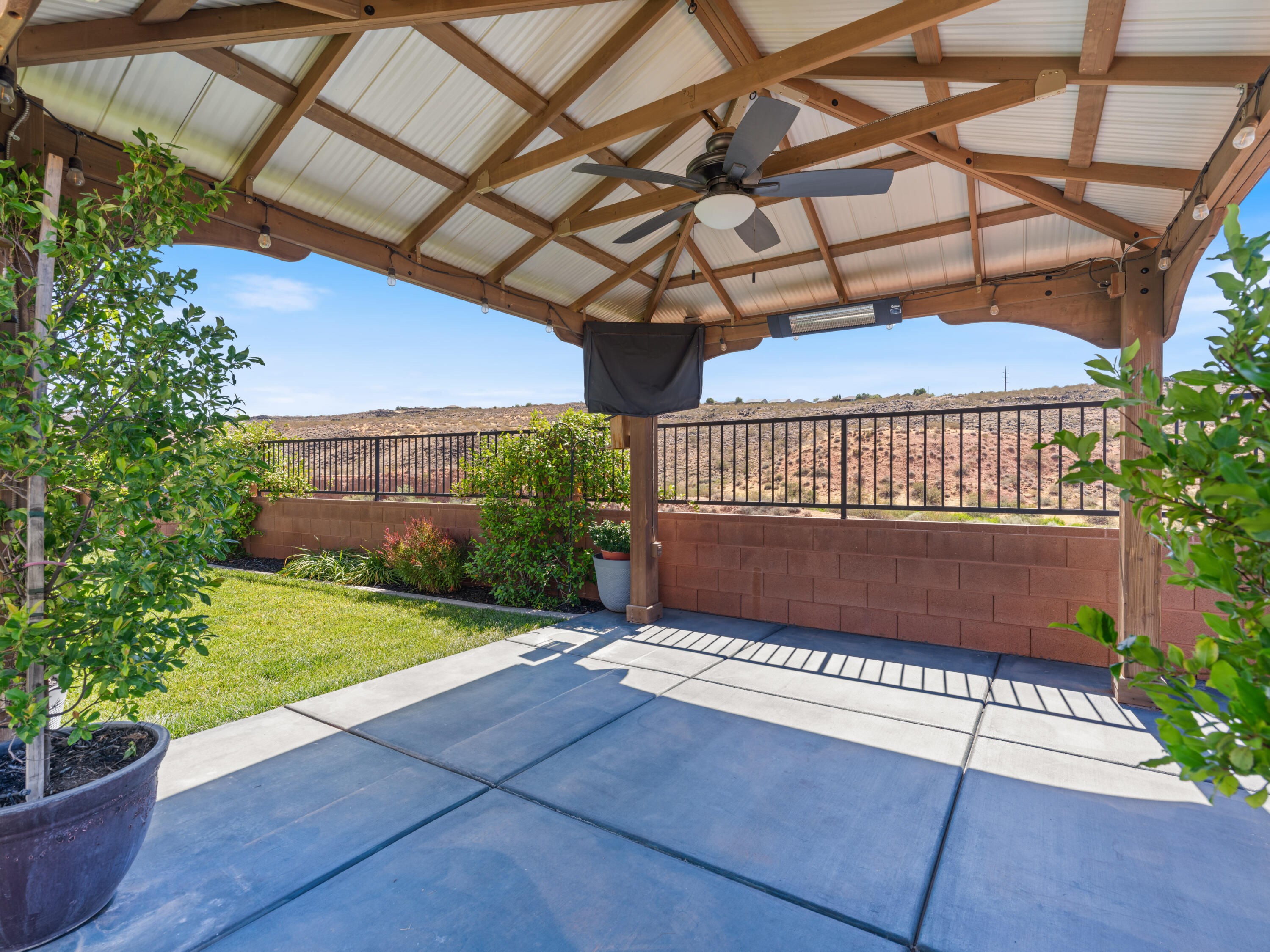 ARROYO AT SIENNA HILLS - Residential