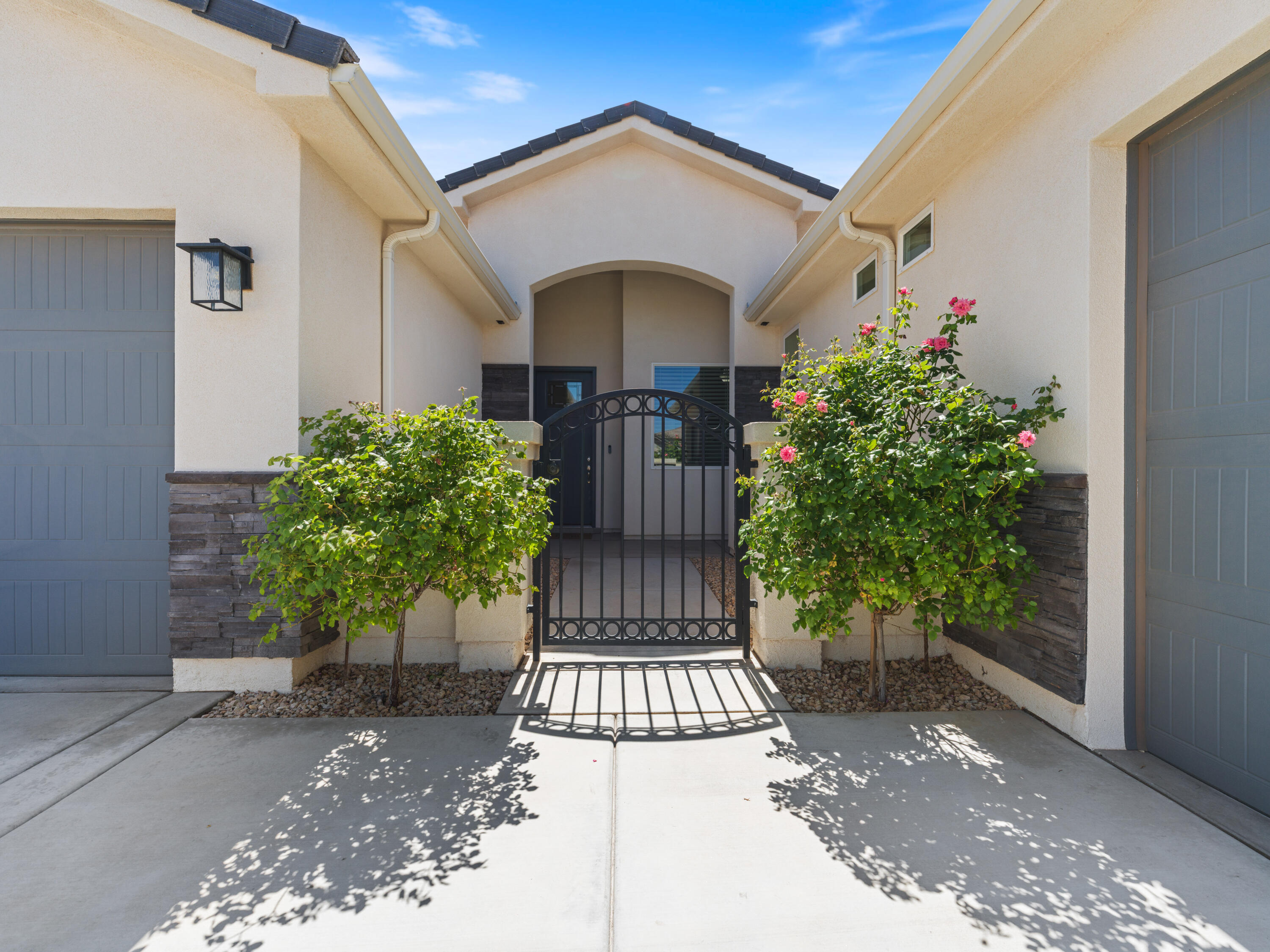 ARROYO AT SIENNA HILLS - Residential