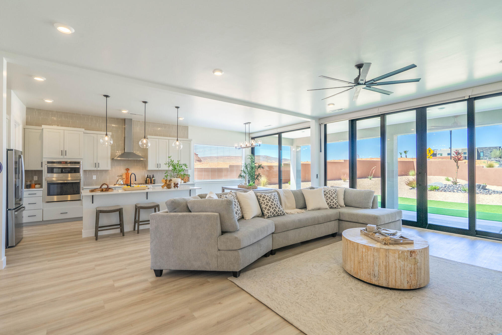 ESTATES AT SAND HOLLOW - Residential