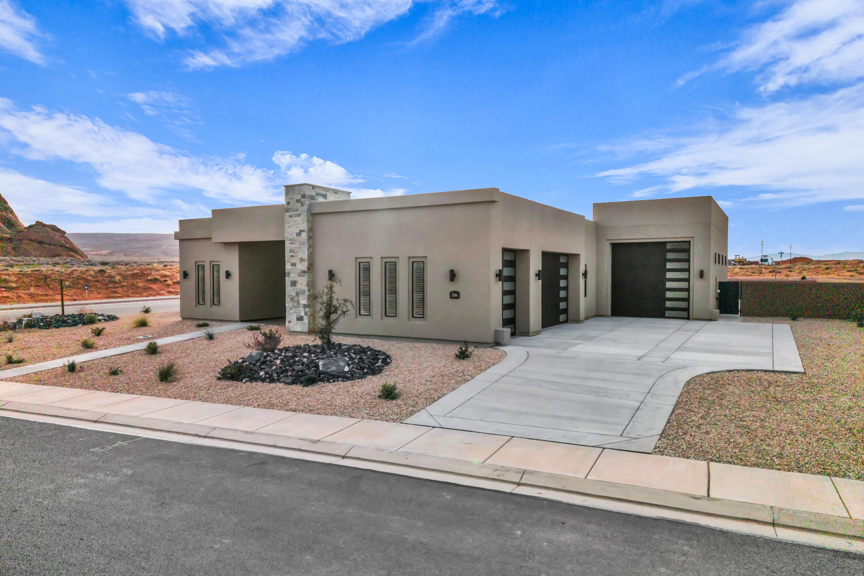 ESTATES AT SAND HOLLOW - Residential
