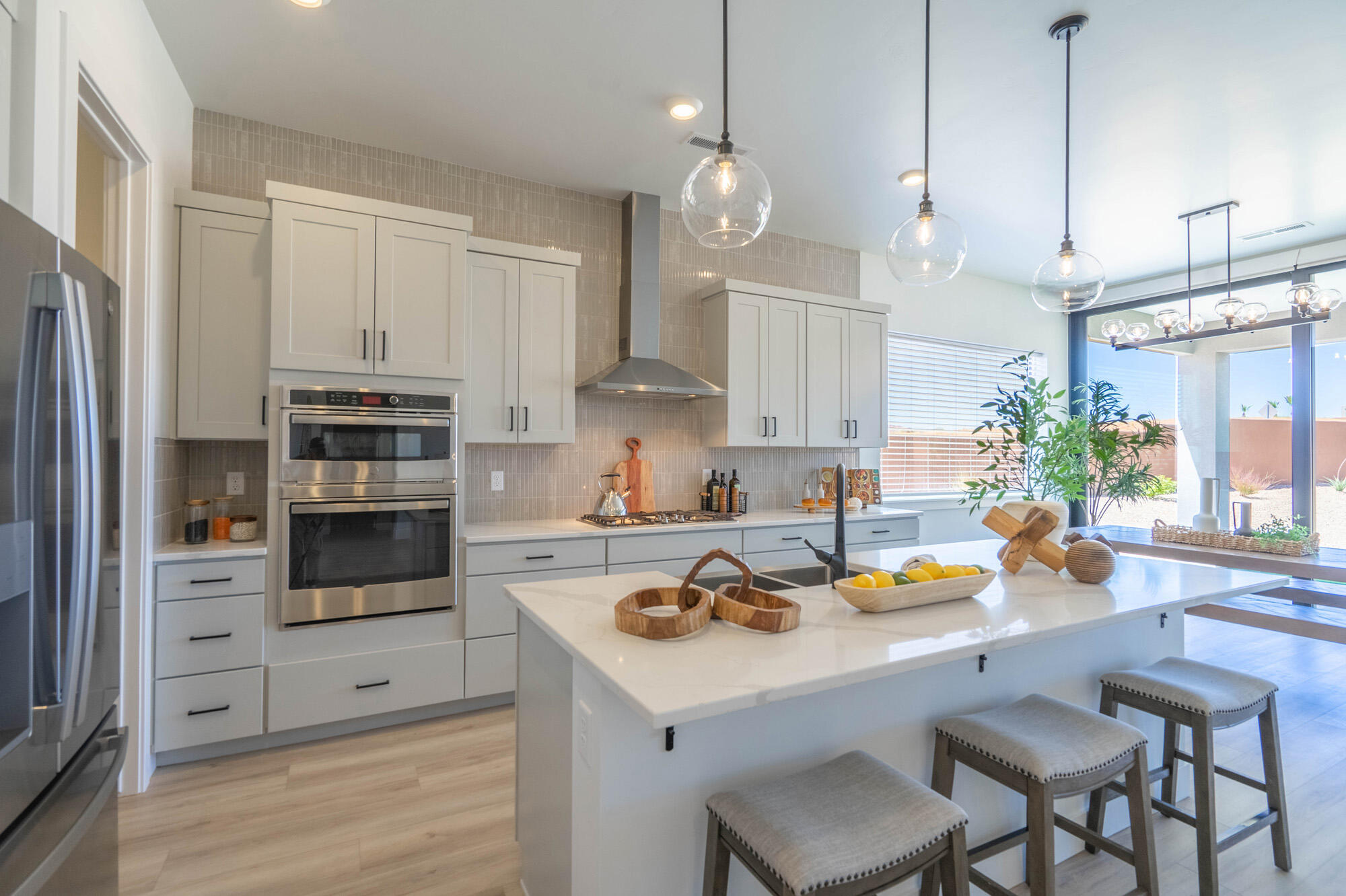ESTATES AT SAND HOLLOW - Residential