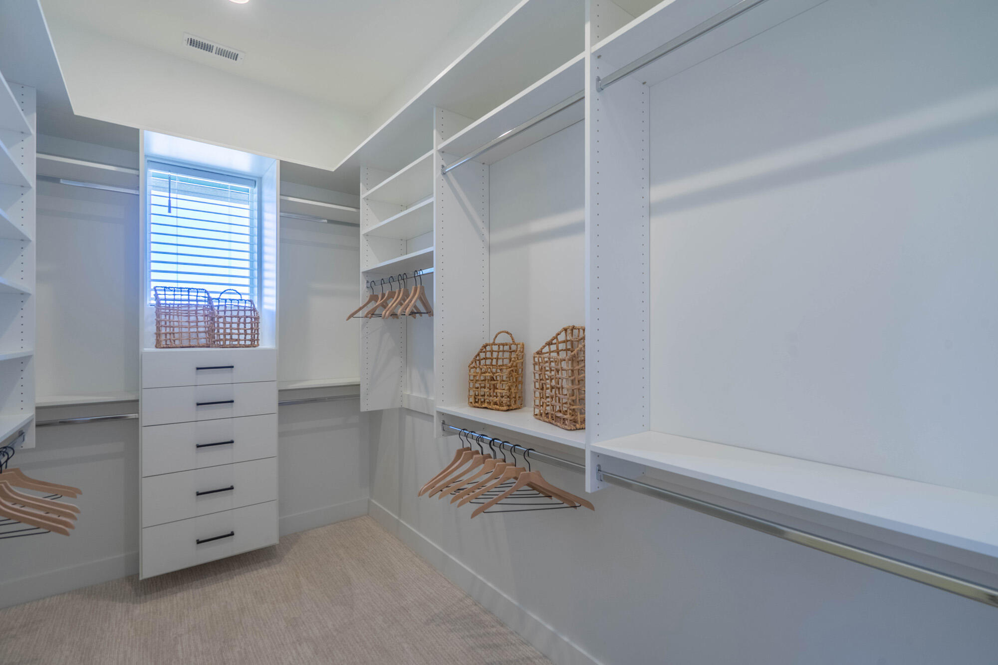 ESTATES AT SAND HOLLOW - Residential