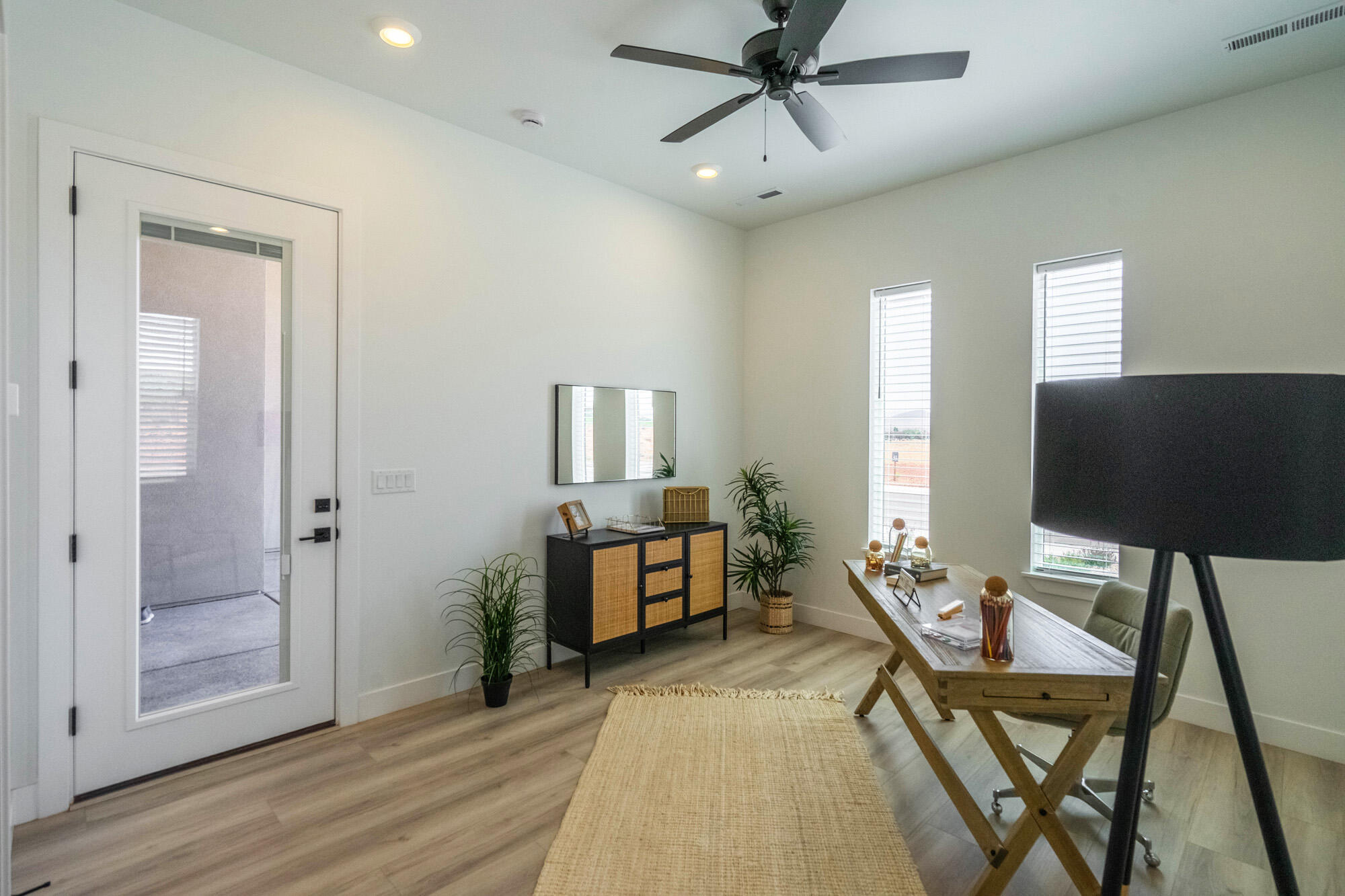 ESTATES AT SAND HOLLOW - Residential