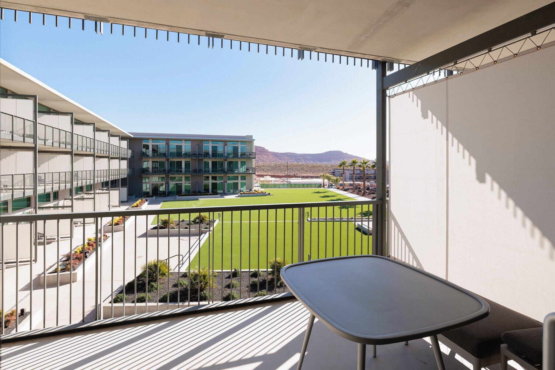 BLACK DESERT RESORT - Residential
