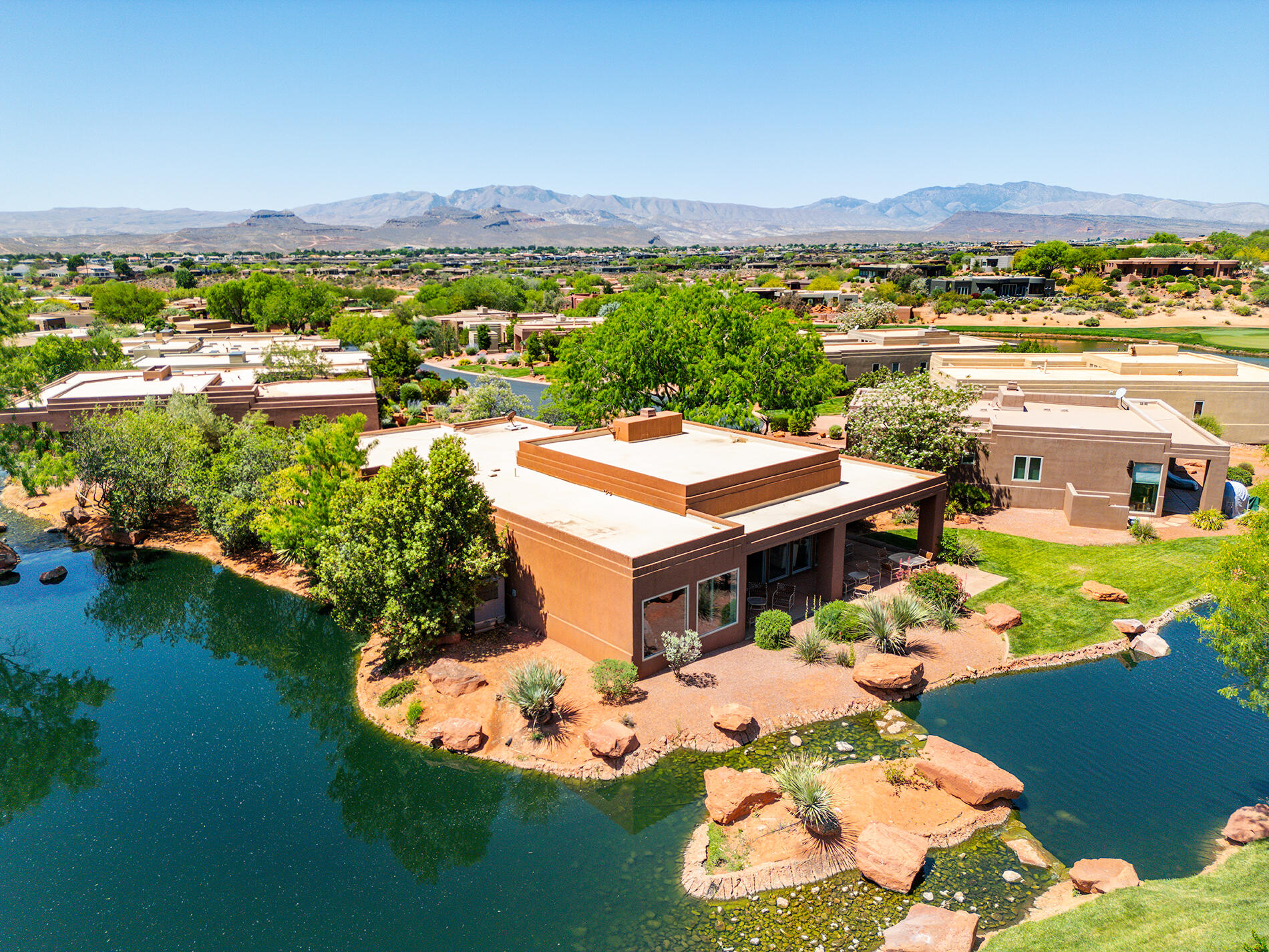 ENTRADA PAIUTE SPRINGS - Residential
