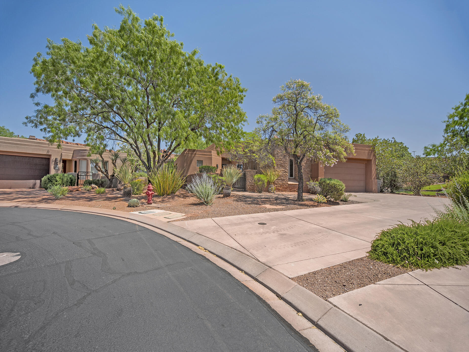 ENTRADA PAIUTE SPRINGS - Residential