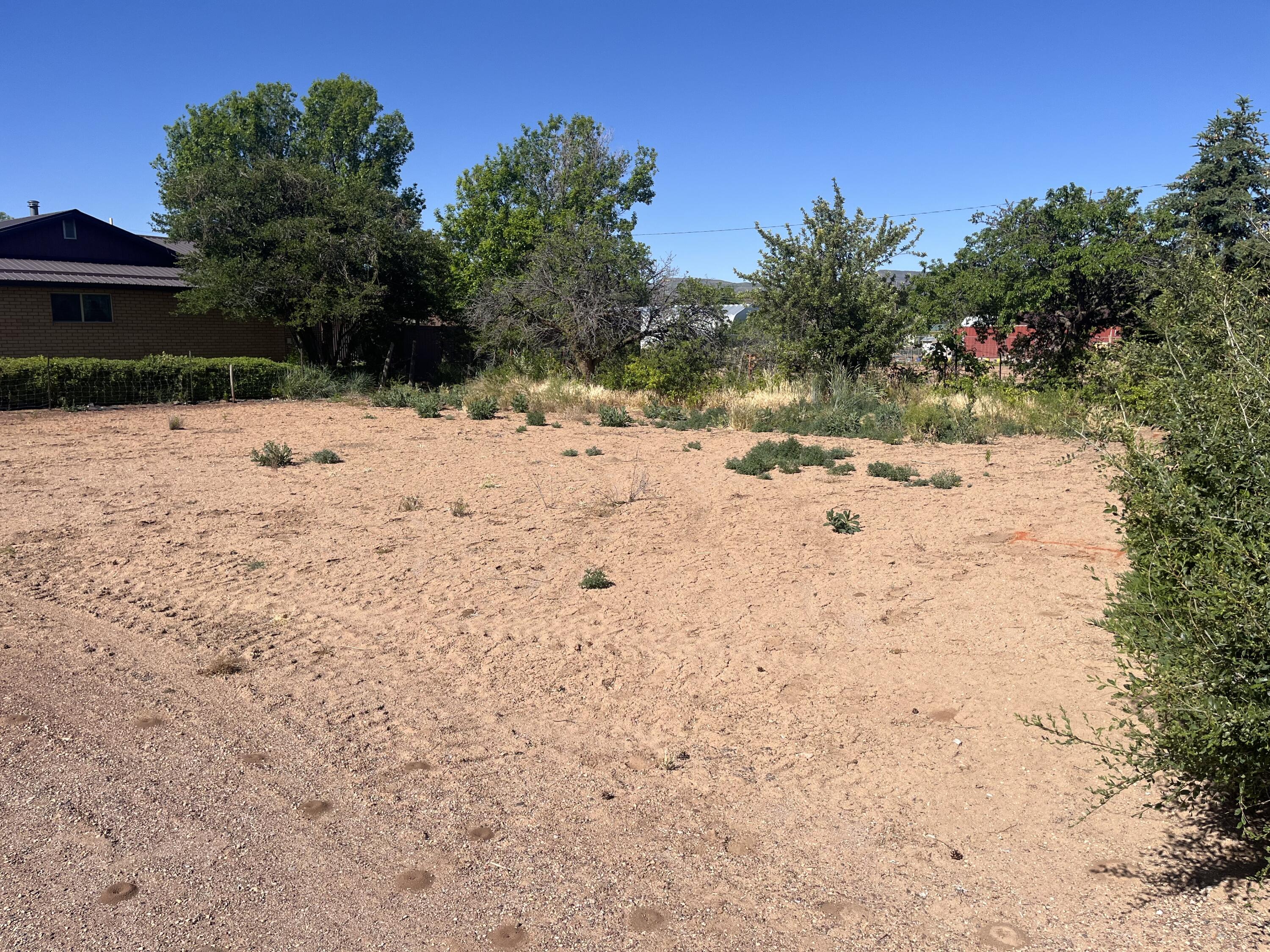 ENTERPRISE TOWNSITE - Land