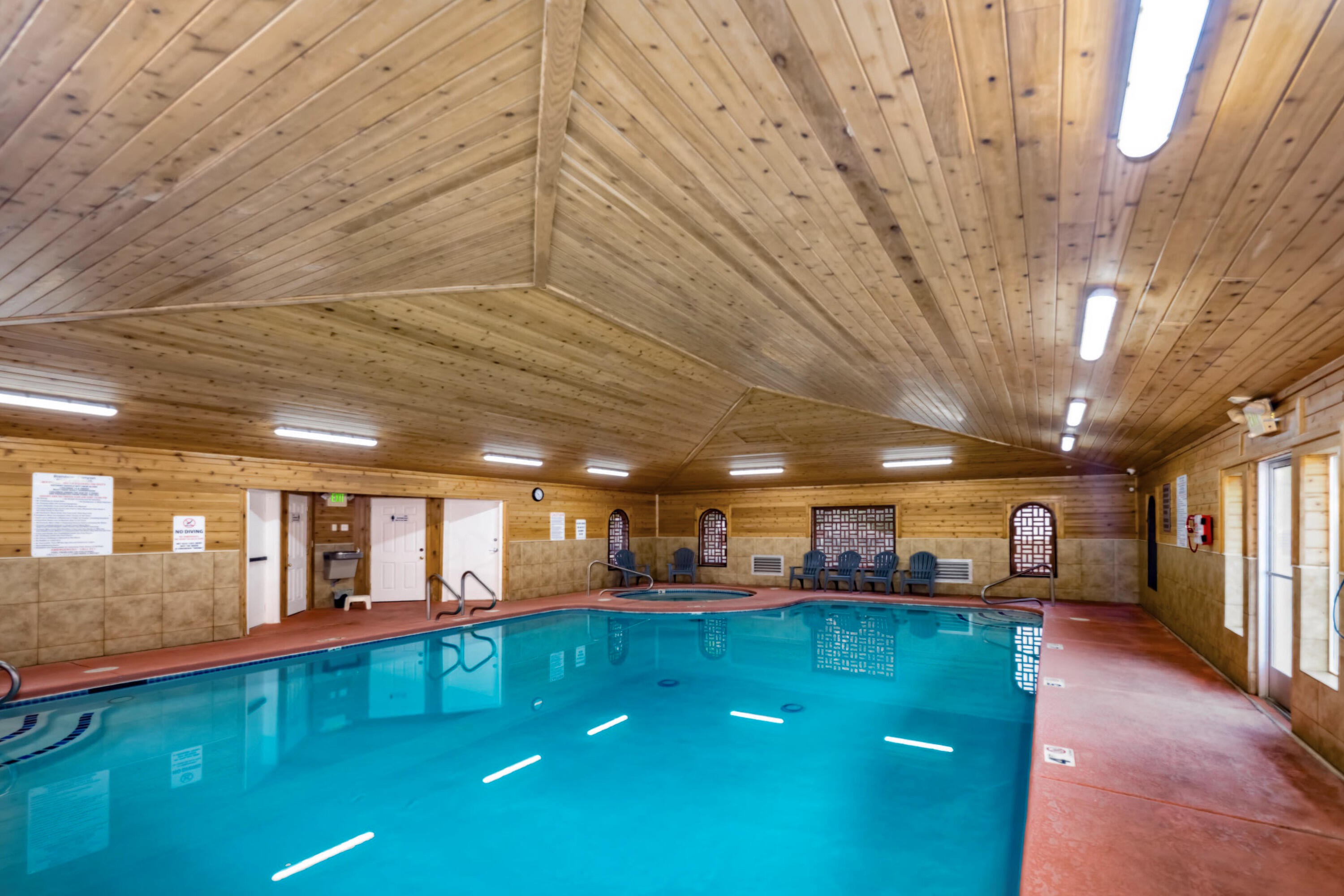 SHADOW CANYON - Residential