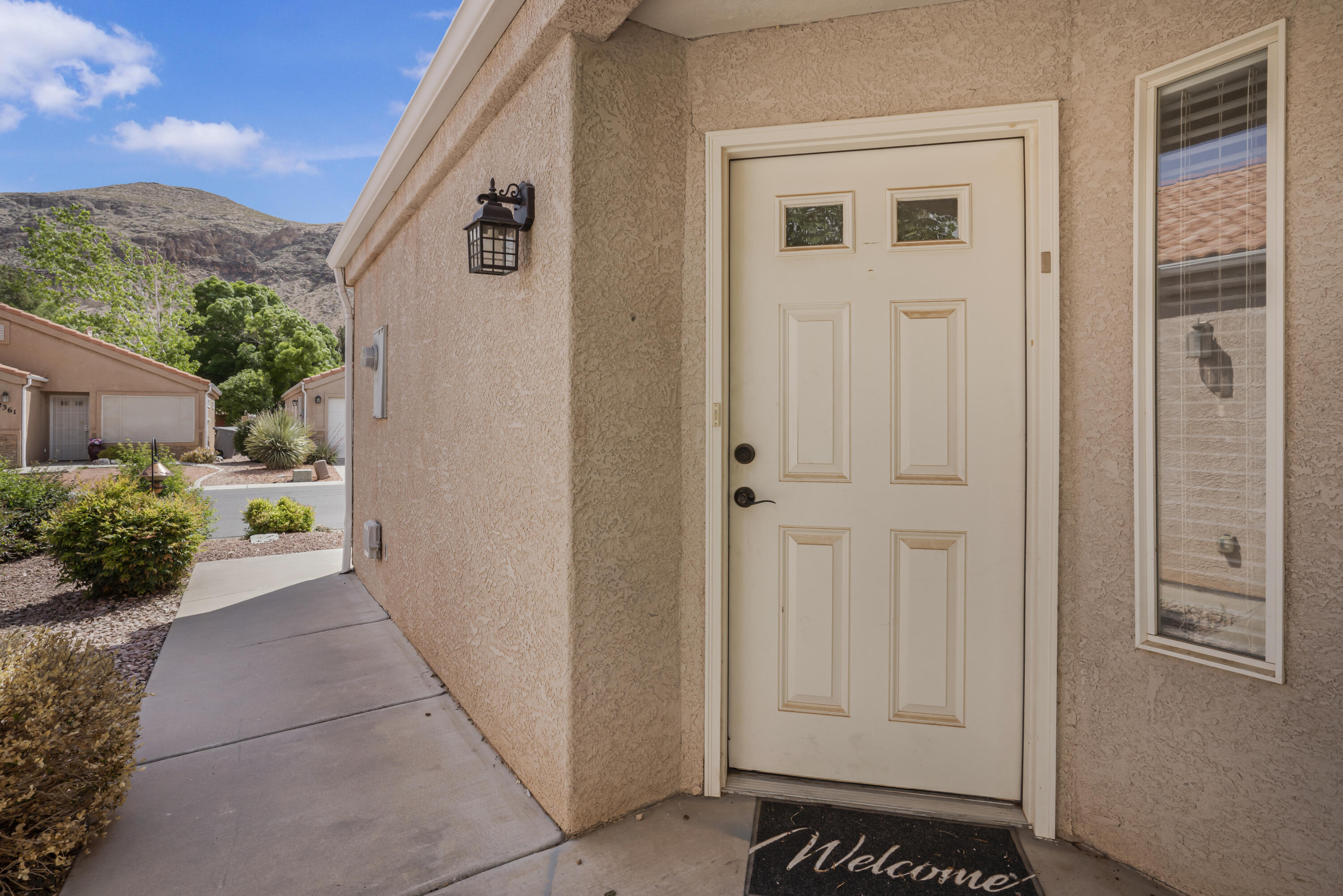 SHADOW CANYON - Residential