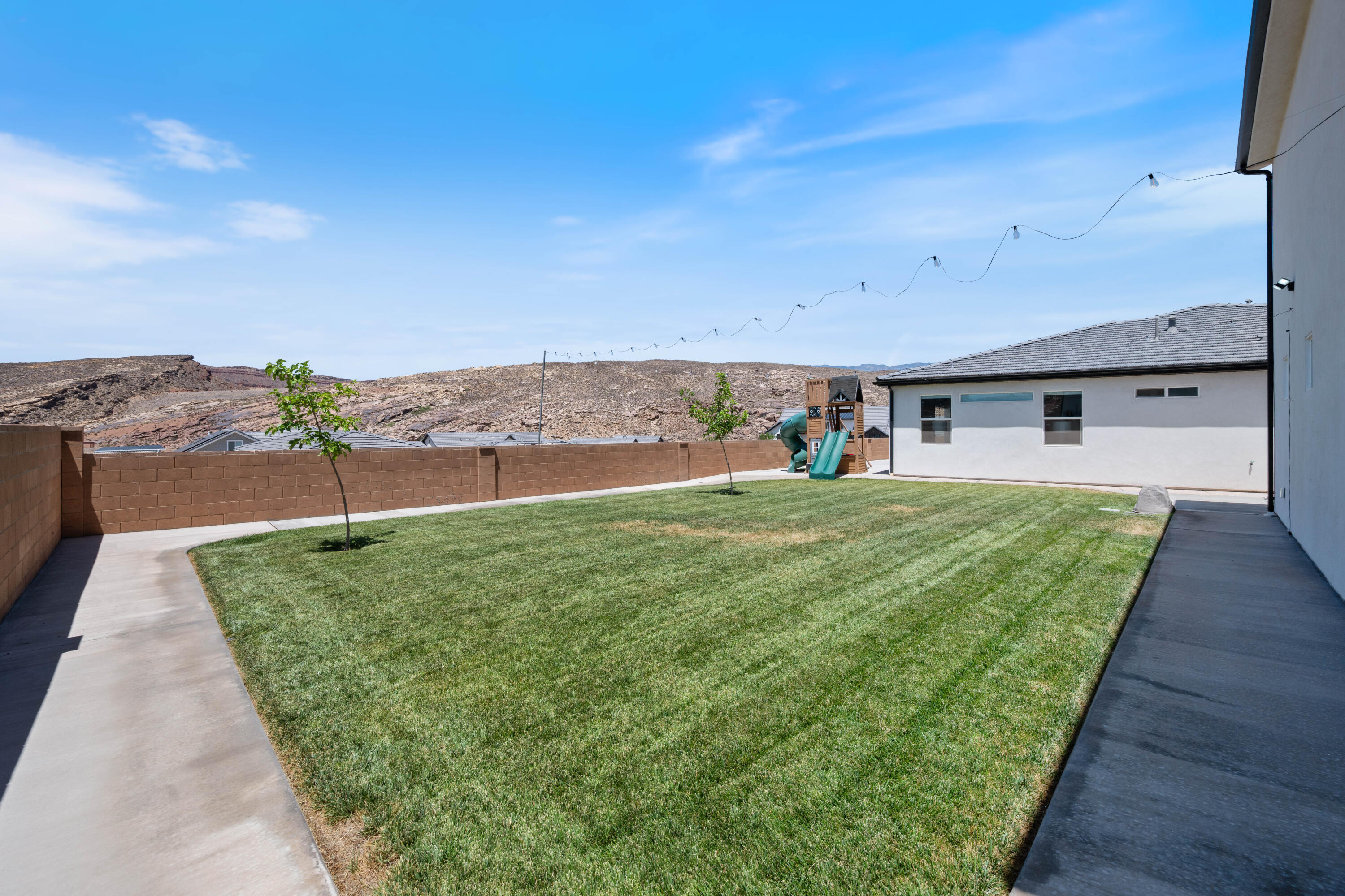 PARK SIDE AT GRANDPA'S POND - Residential