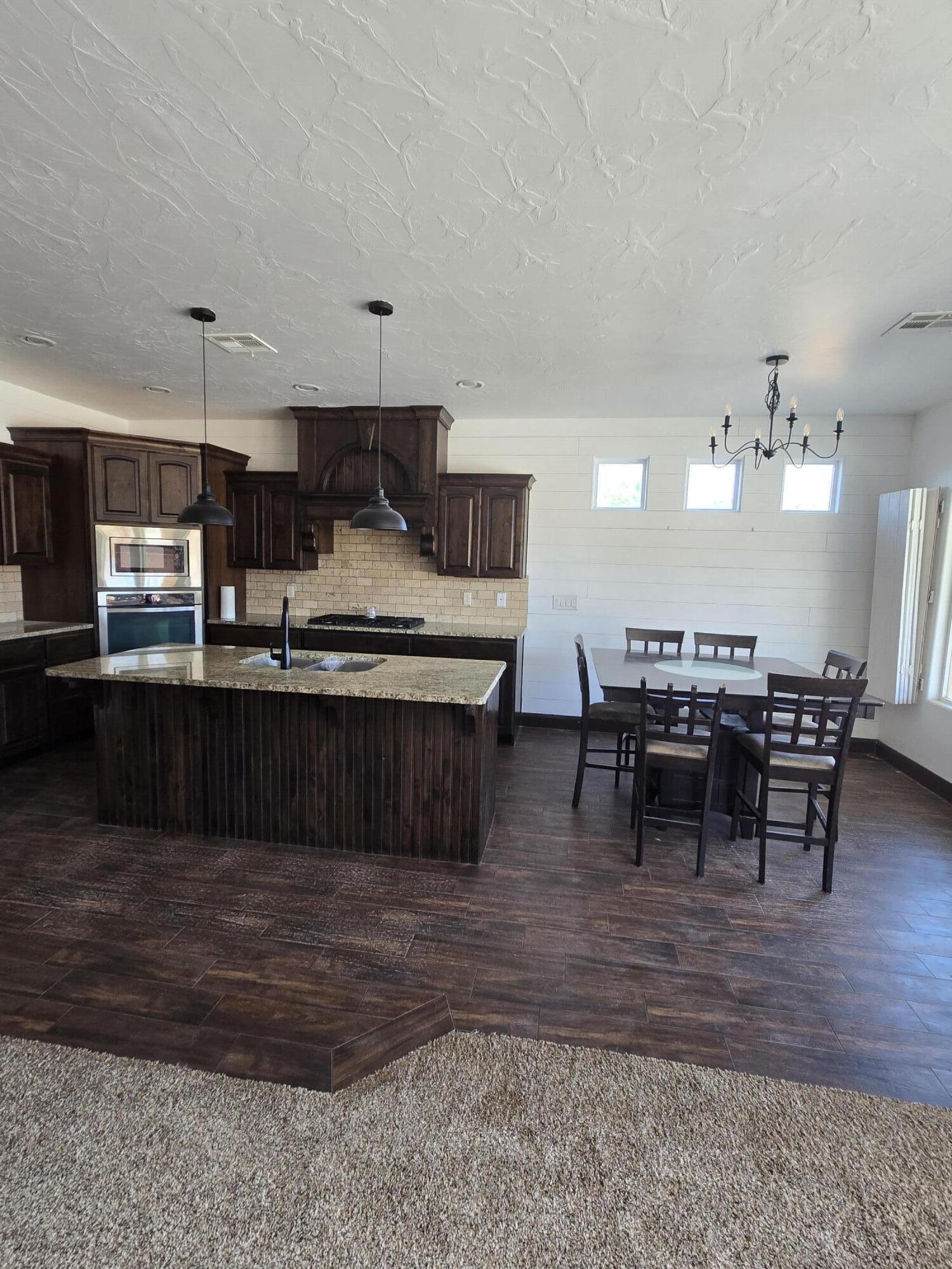 DIXIE SPRINGS - Residential