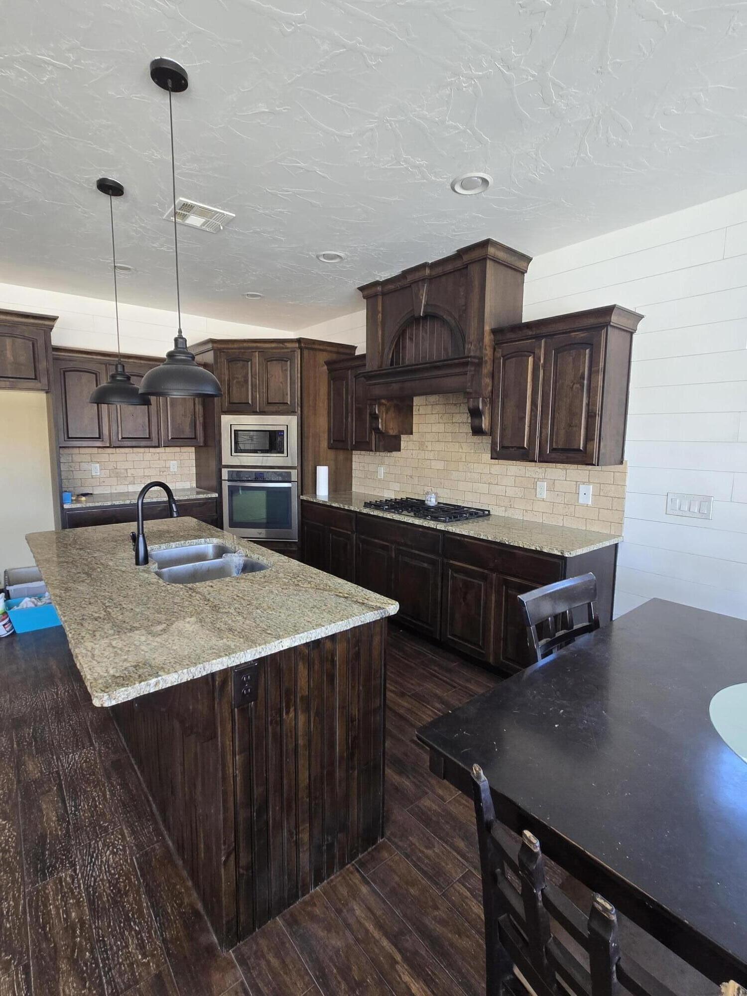 DIXIE SPRINGS - Residential