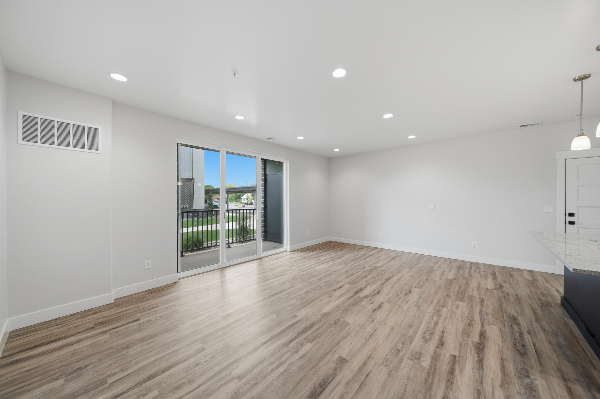 CASTLE ROCK - Residential