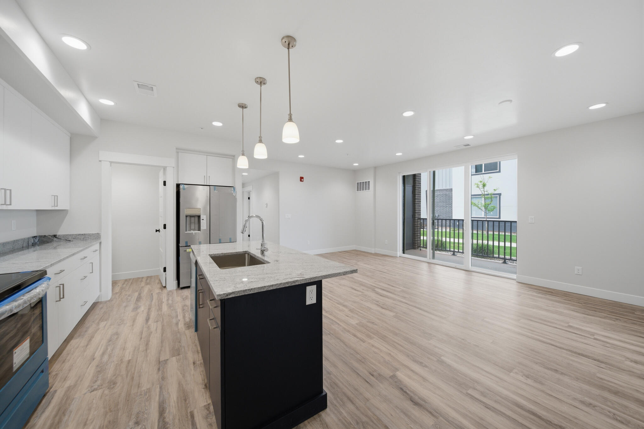 CASTLE ROCK - Residential
