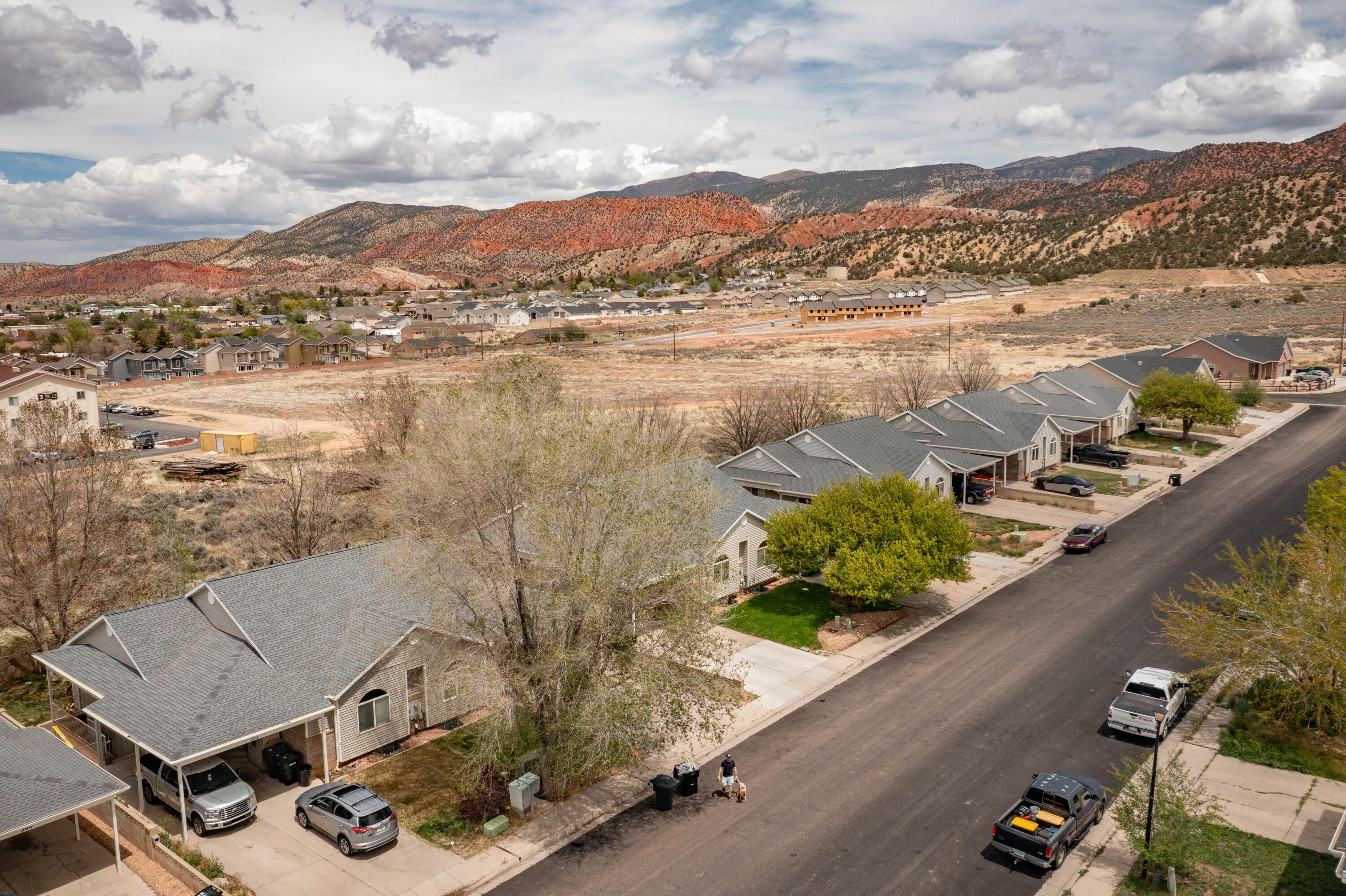 EAST RIDGE - Residential