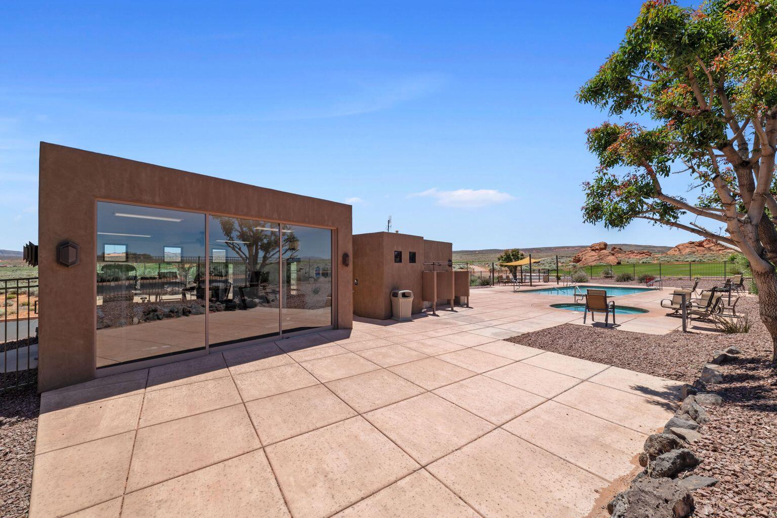 VILLAS AT SAND HOLLOW - Residential
