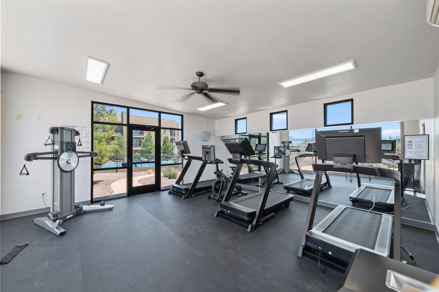 VILLAS AT SAND HOLLOW - Residential