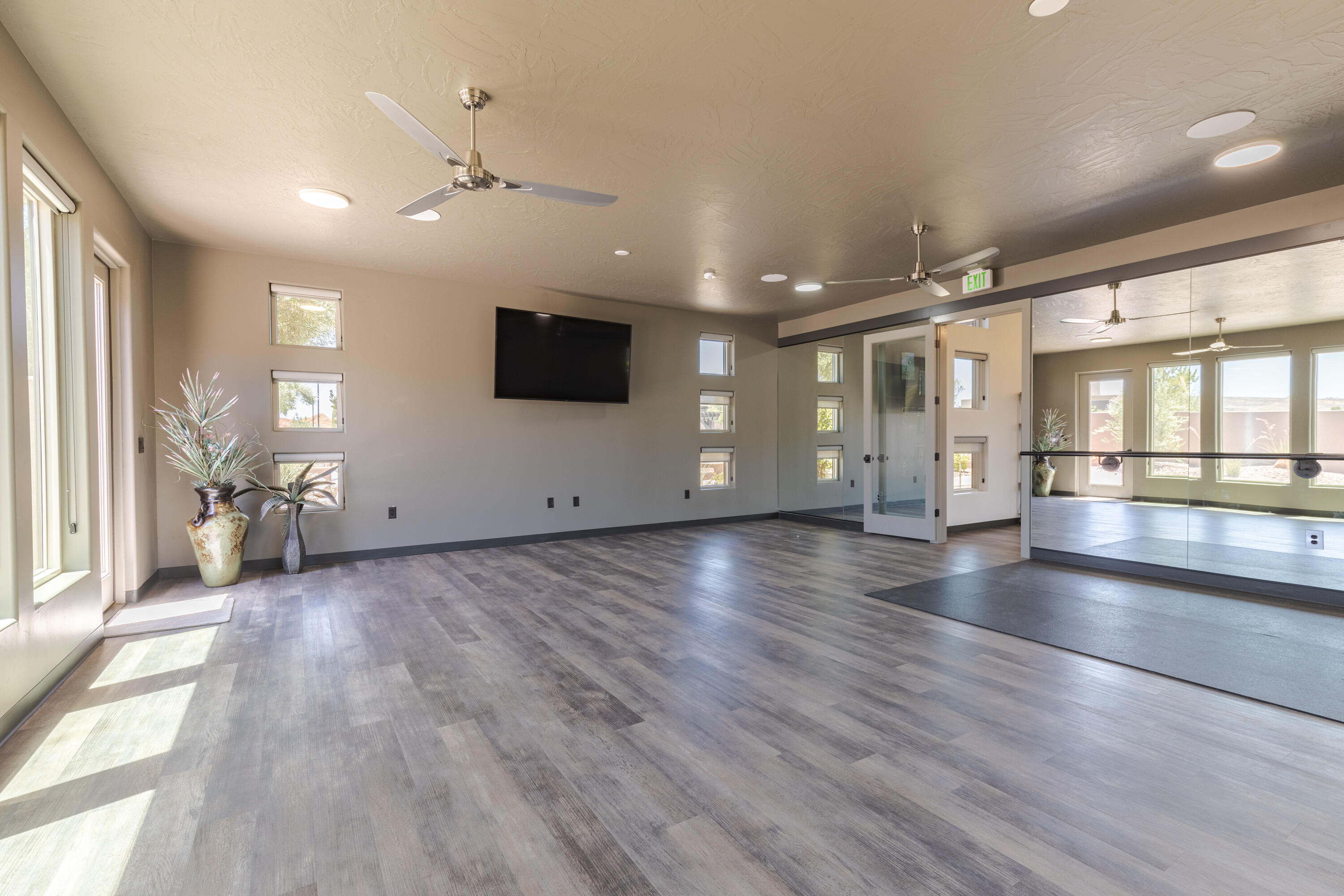 TAVA RESORT AT SAND HOLLOW - Residential