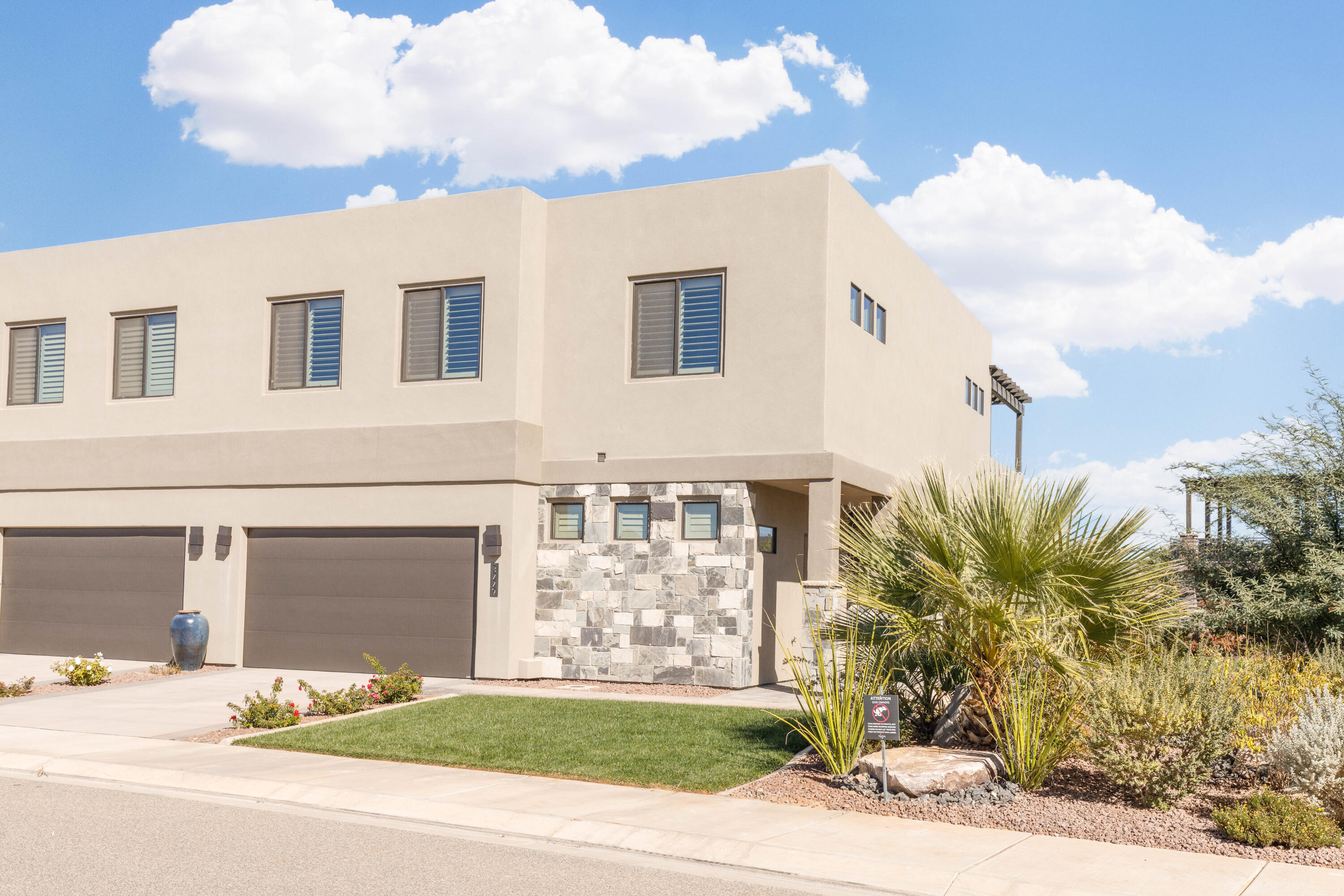 TAVA RESORT AT SAND HOLLOW - Residential