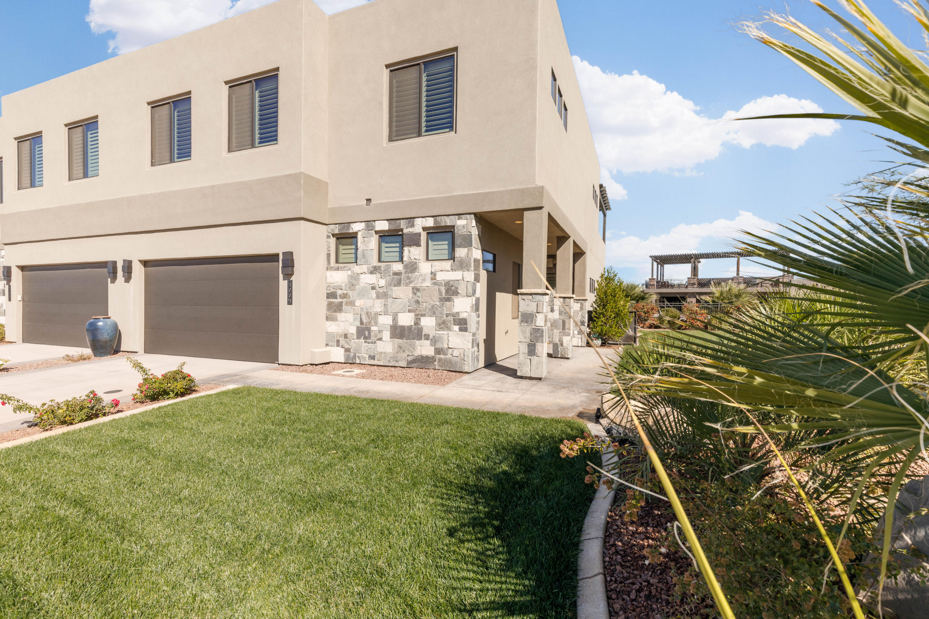 TAVA RESORT AT SAND HOLLOW - Residential