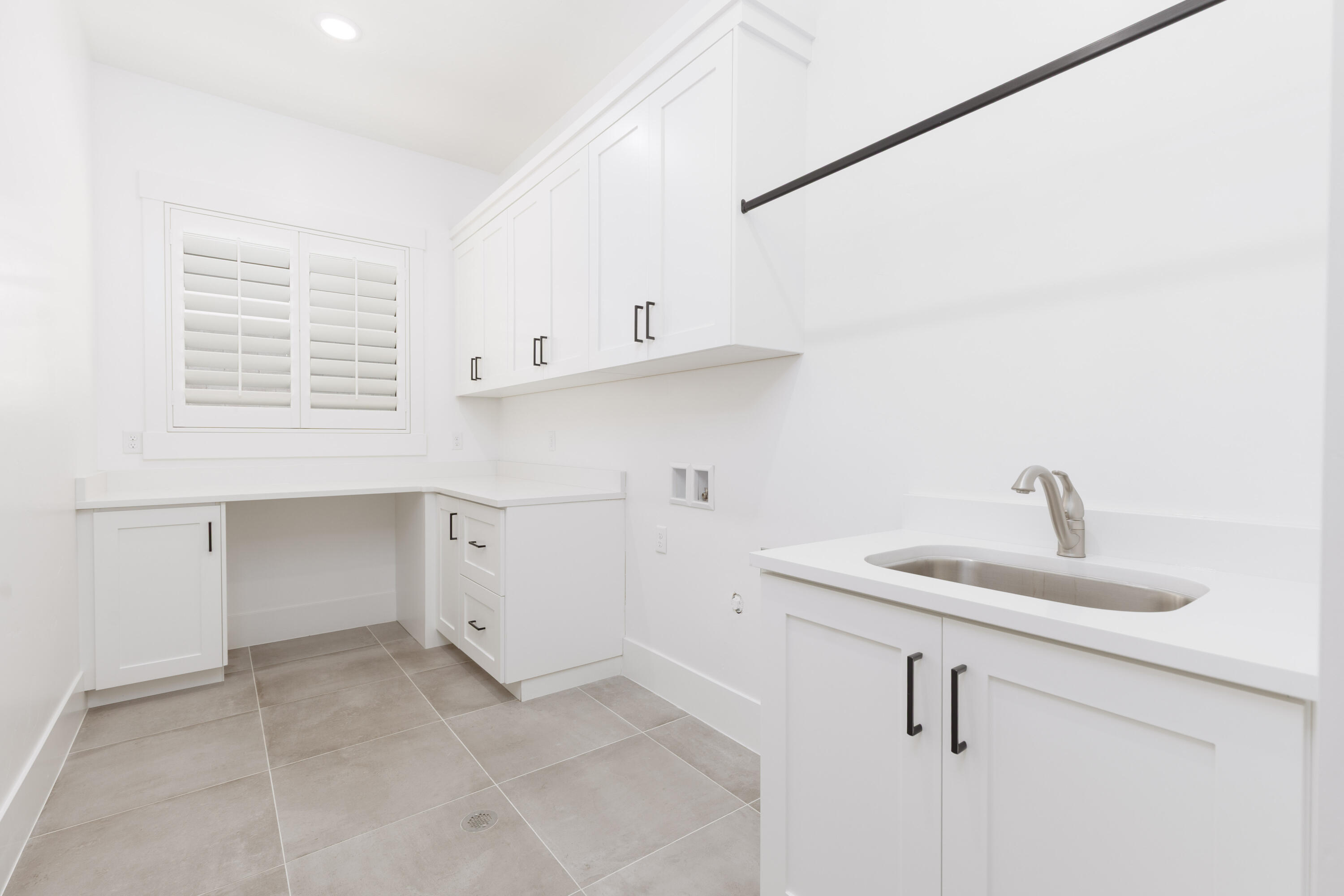 WASHINGTON VISTA - Residential