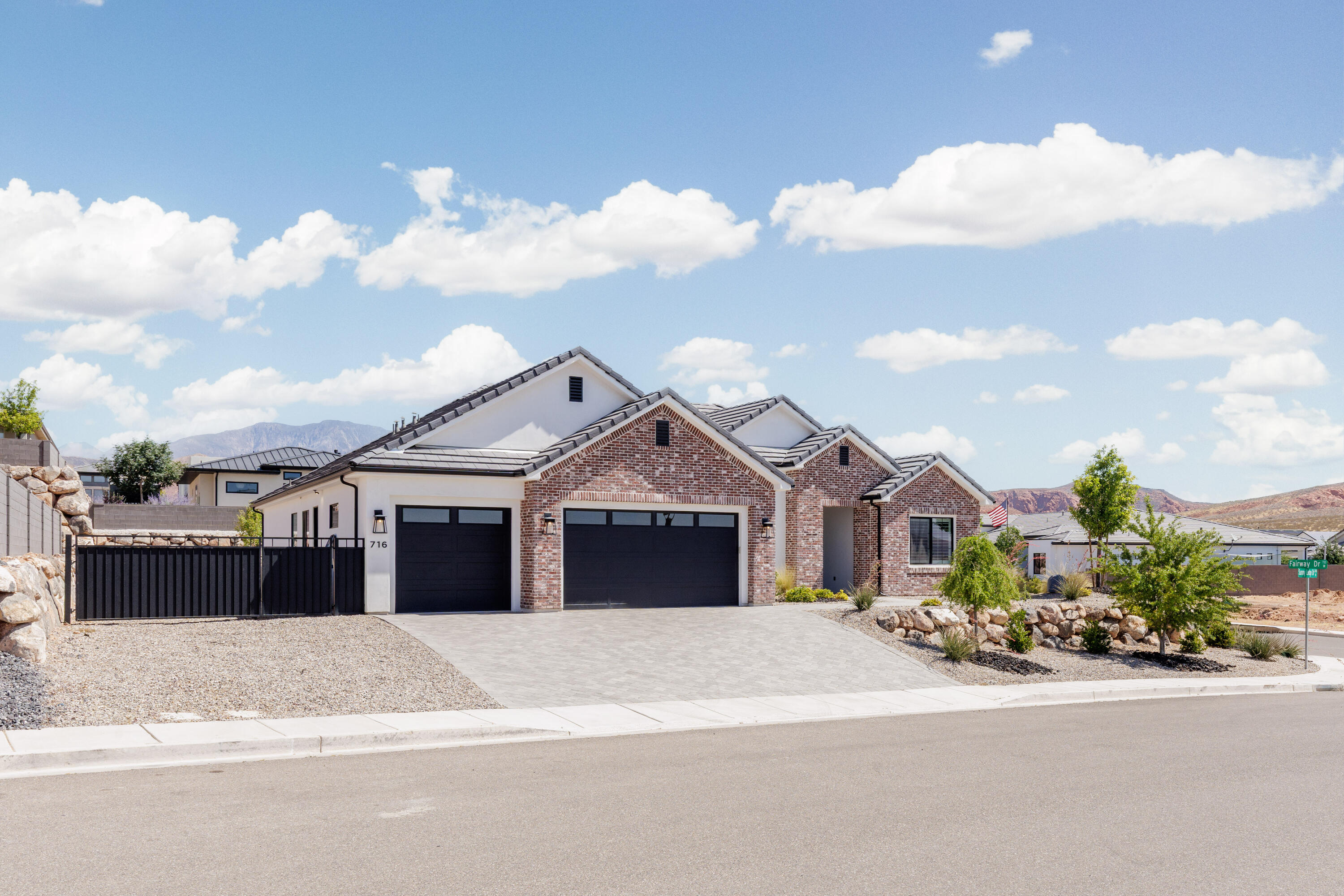 WASHINGTON VISTA - Residential