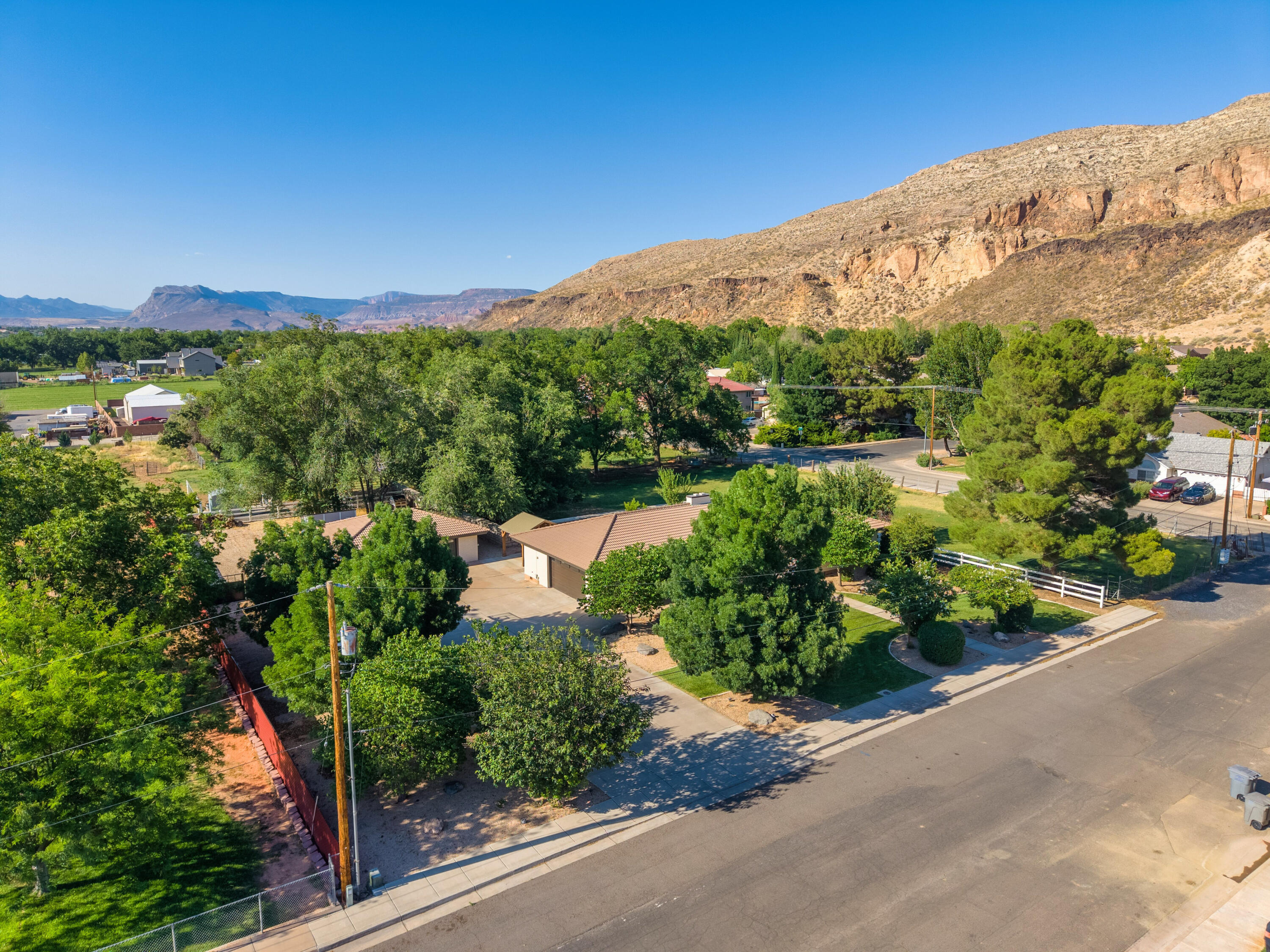 HURRICANE TOWNSITE - Residential