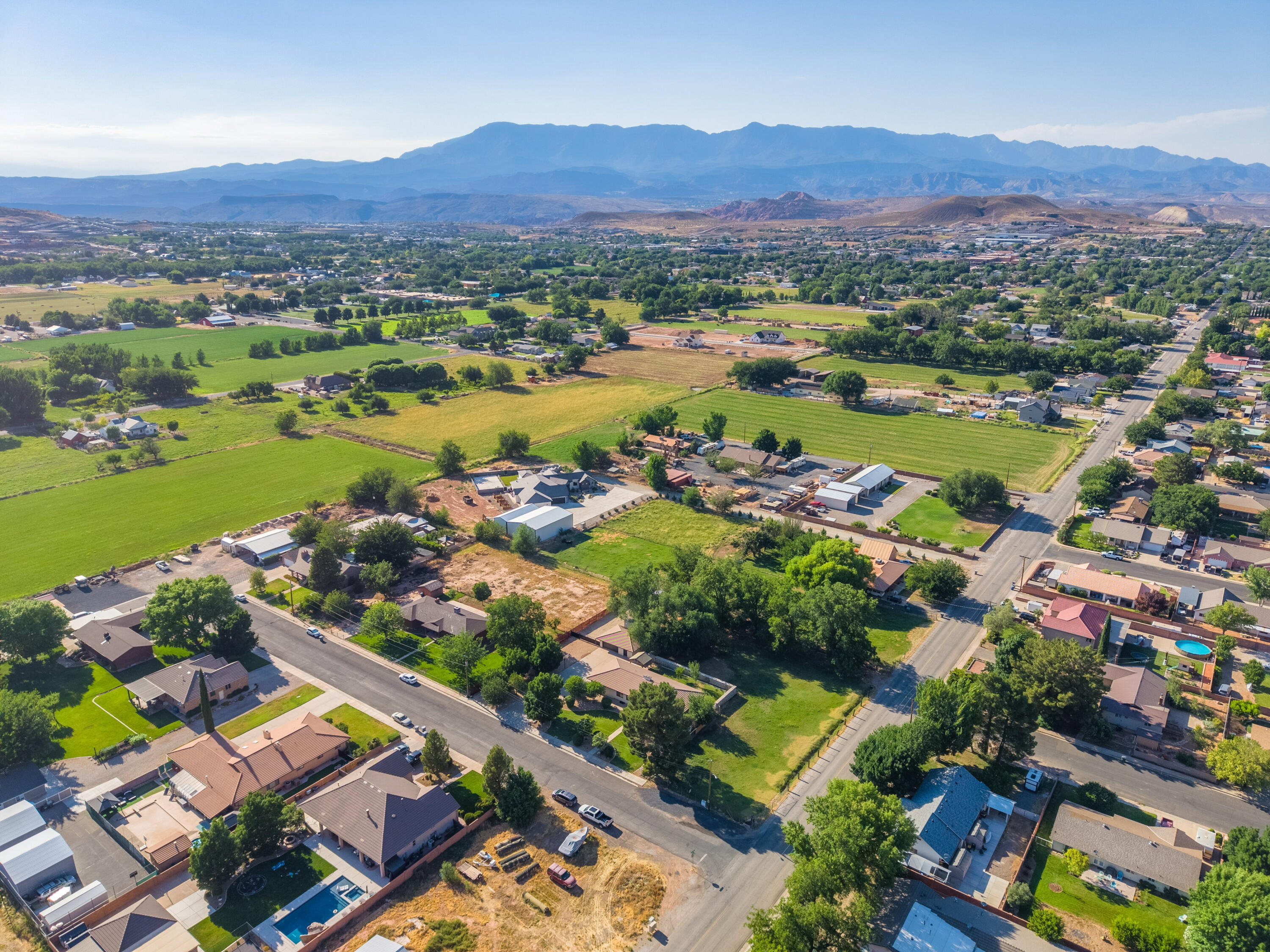 HURRICANE TOWNSITE - Residential