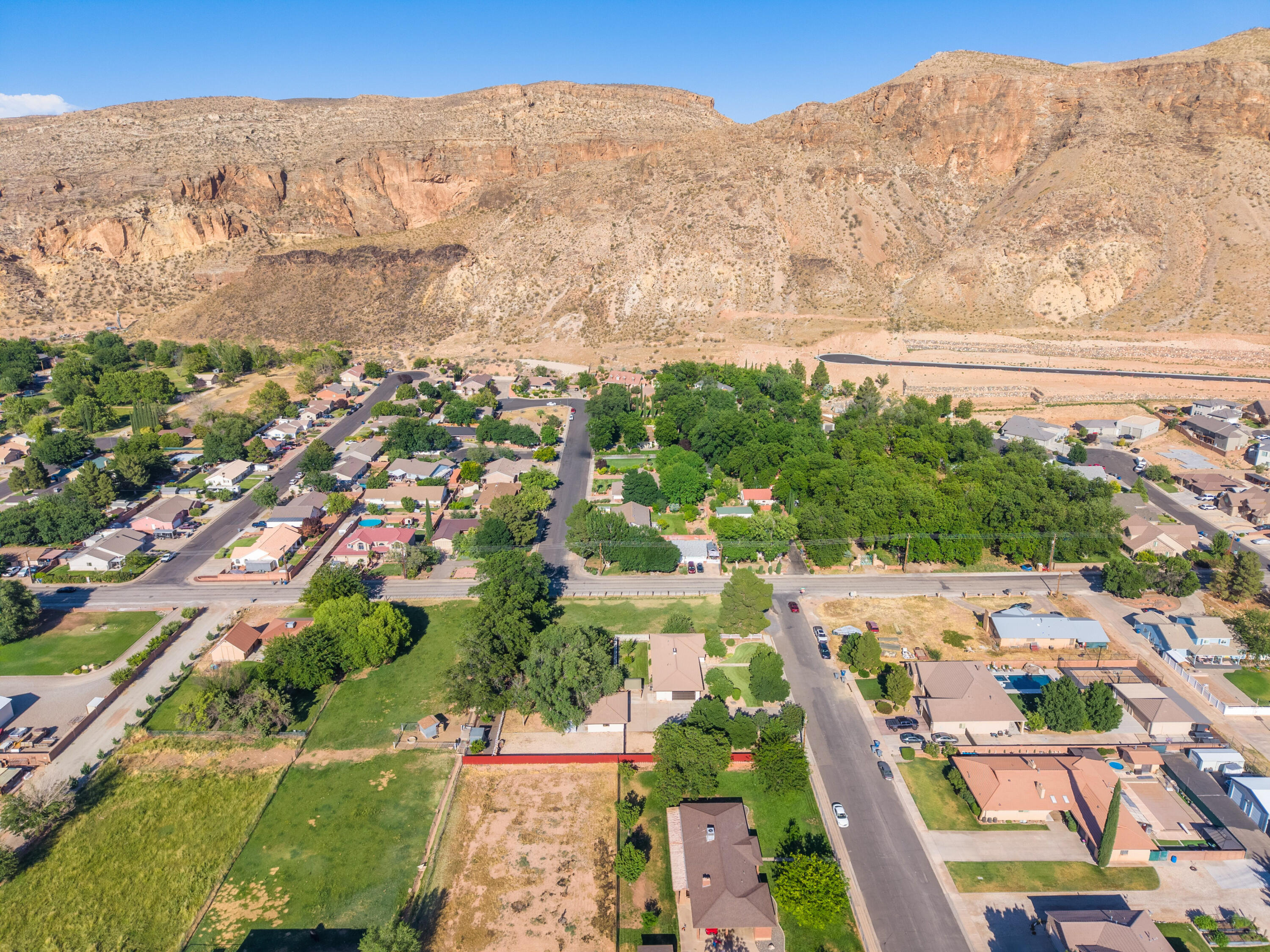 HURRICANE TOWNSITE - Residential