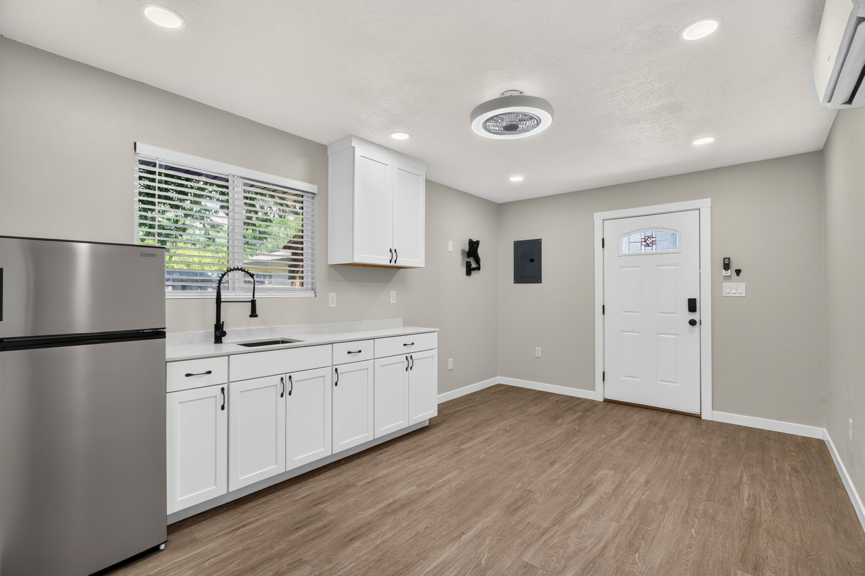 HURRICANE TOWNSITE - Residential