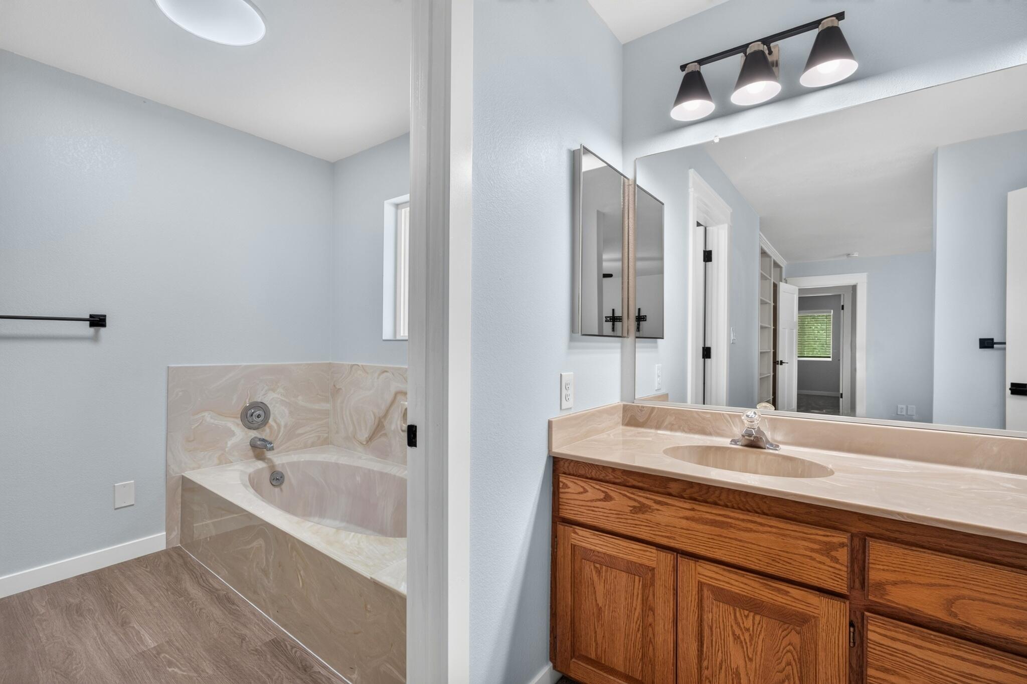HURRICANE TOWNSITE - Residential