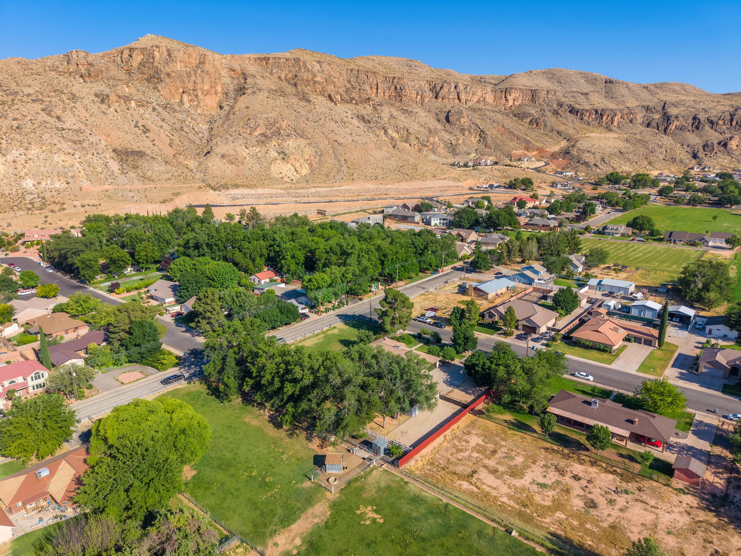 HURRICANE TOWNSITE - Residential