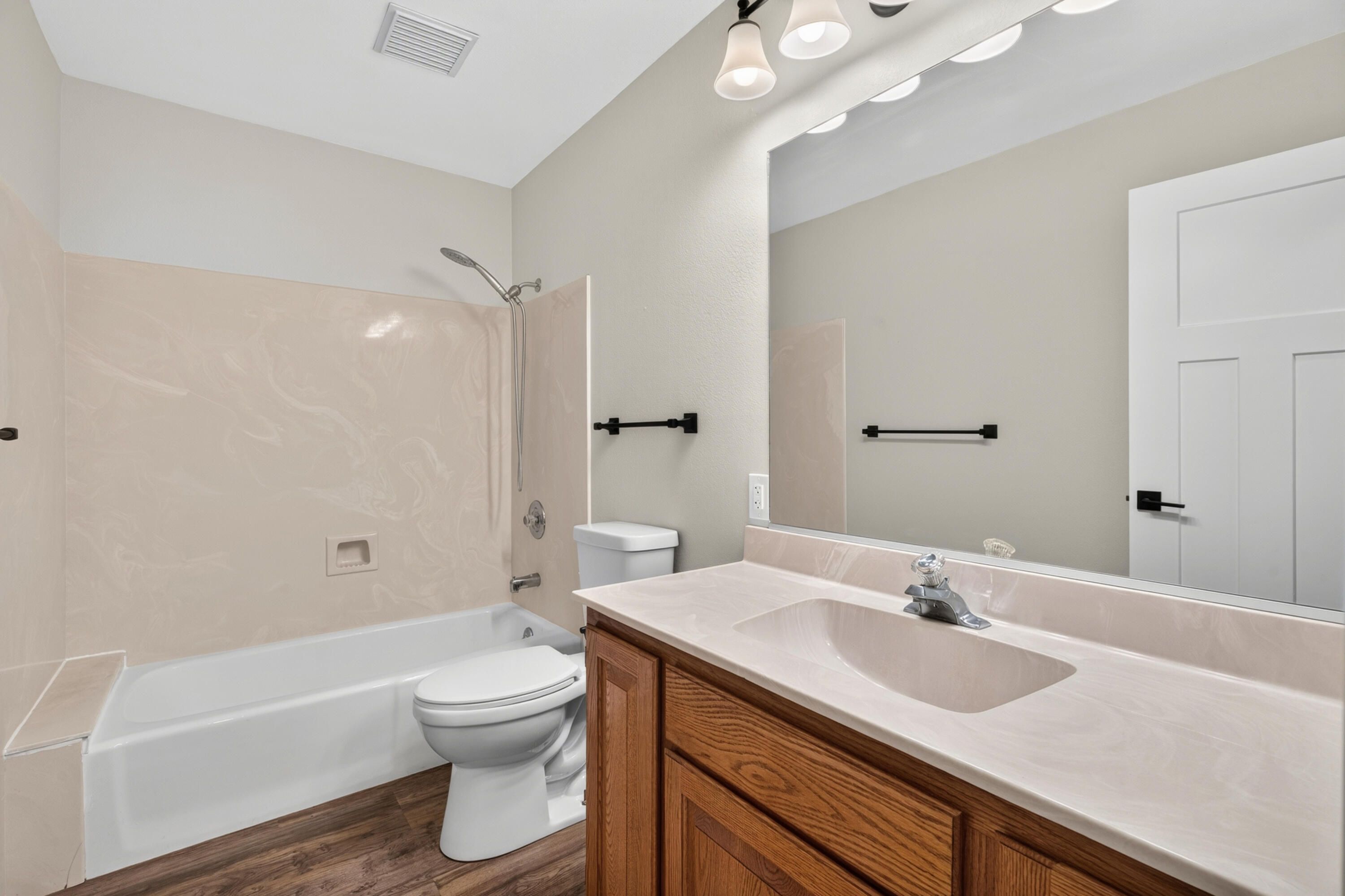 HURRICANE TOWNSITE - Residential