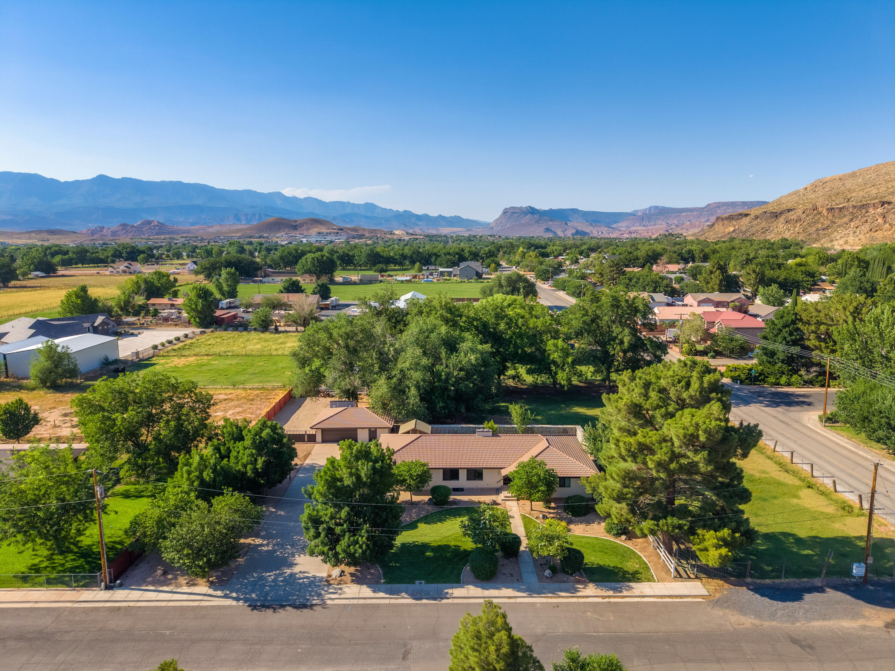 HURRICANE TOWNSITE - Residential