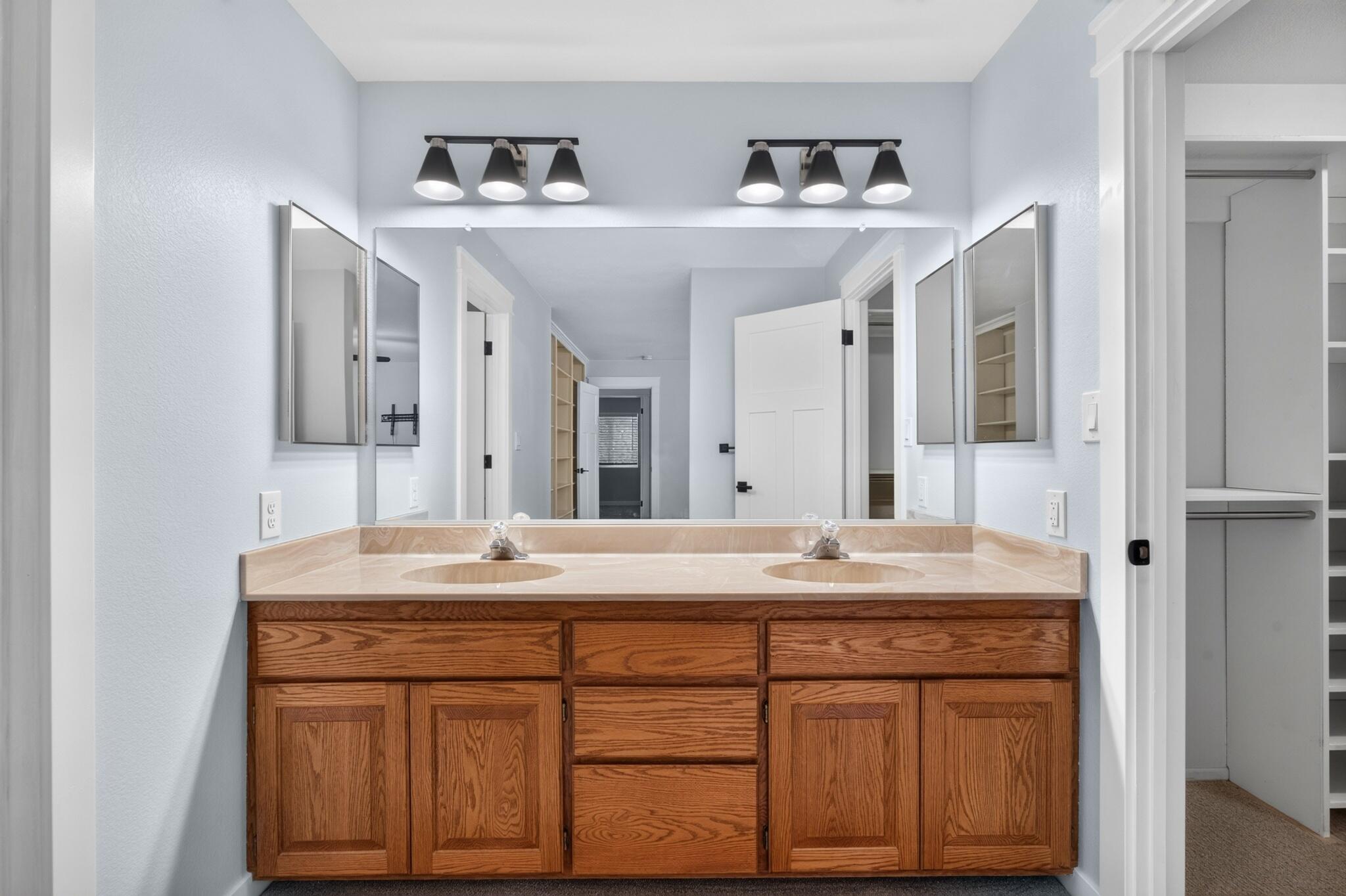 HURRICANE TOWNSITE - Residential