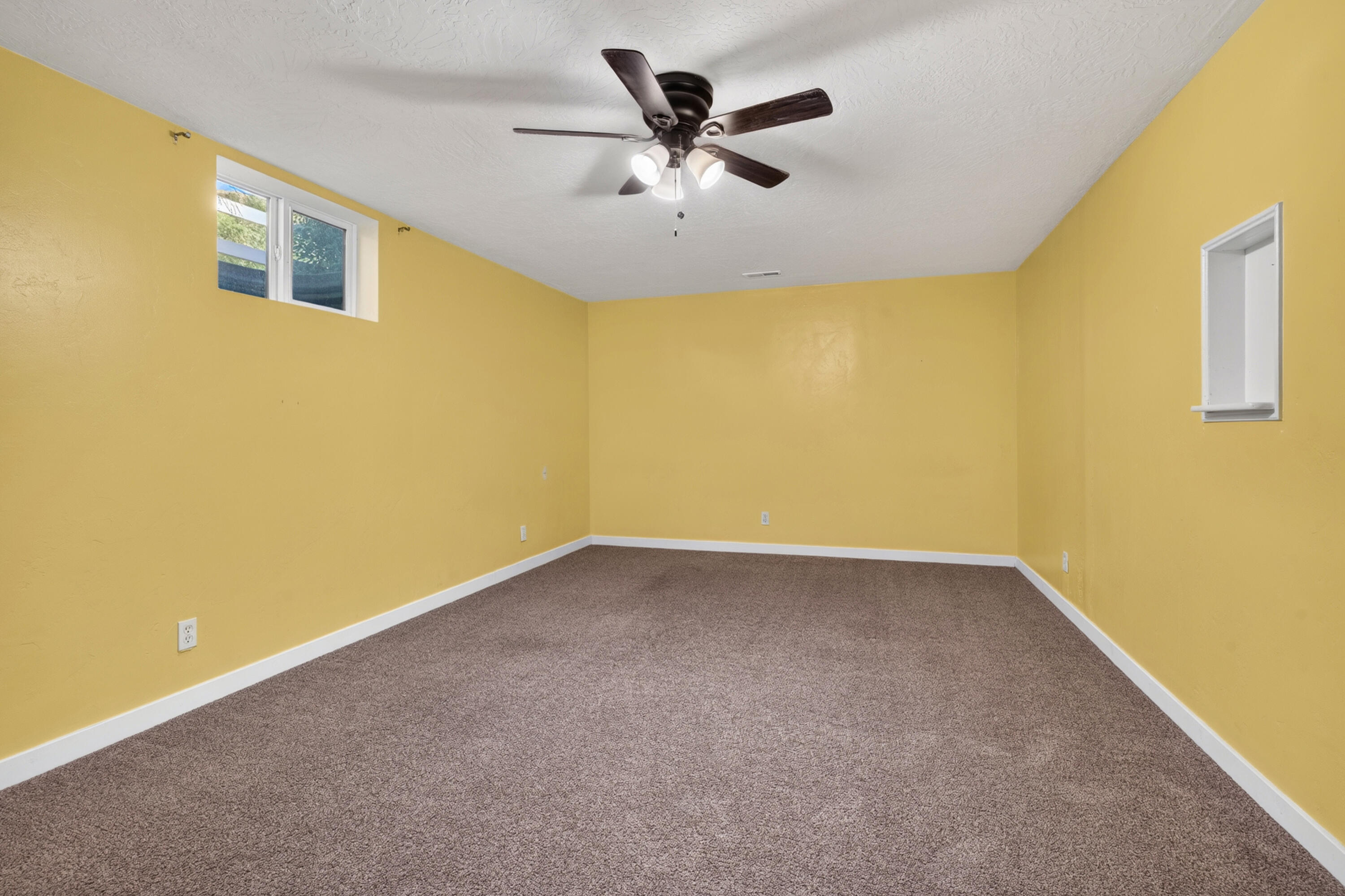 HURRICANE TOWNSITE - Residential
