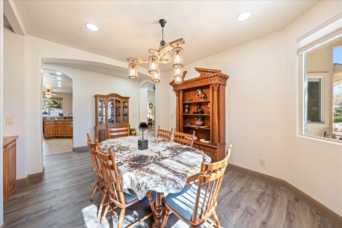 DIAMOND VALLEY ACRES - Residential