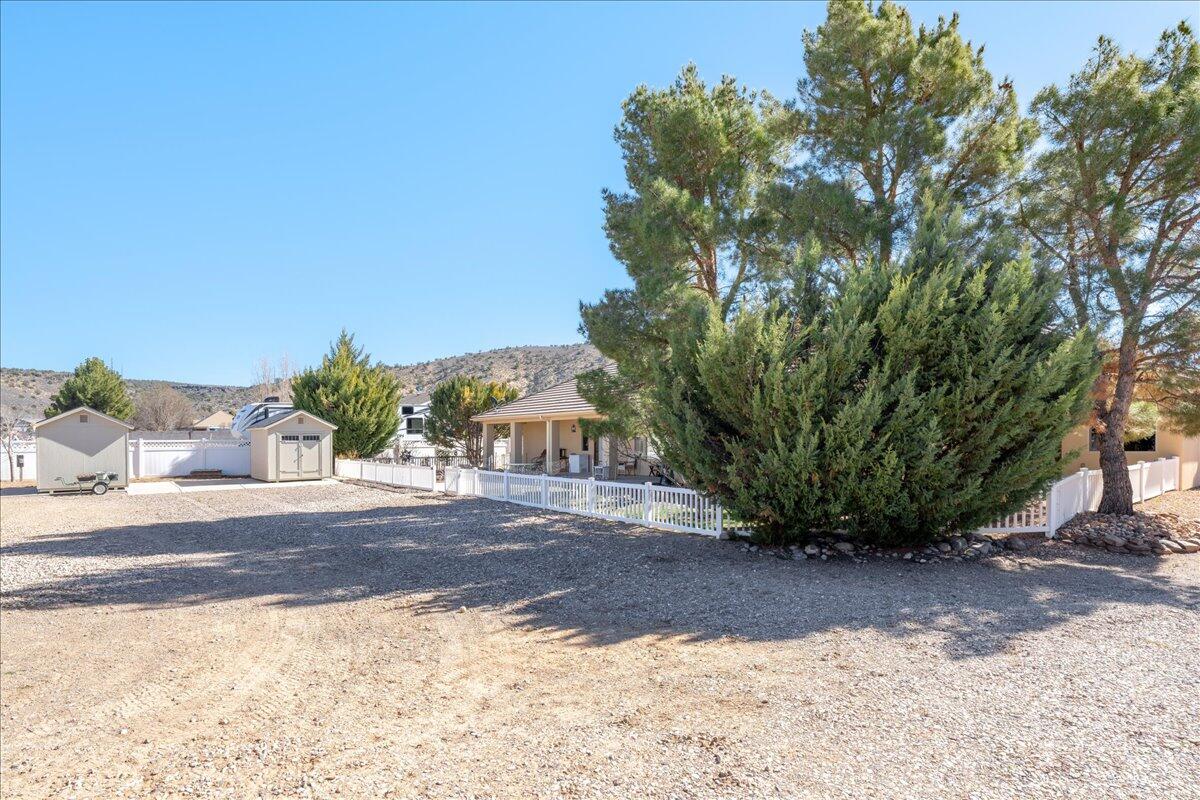 DIAMOND VALLEY ACRES - Residential