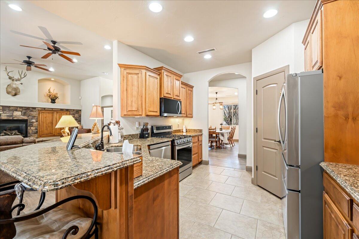 DIAMOND VALLEY ACRES - Residential