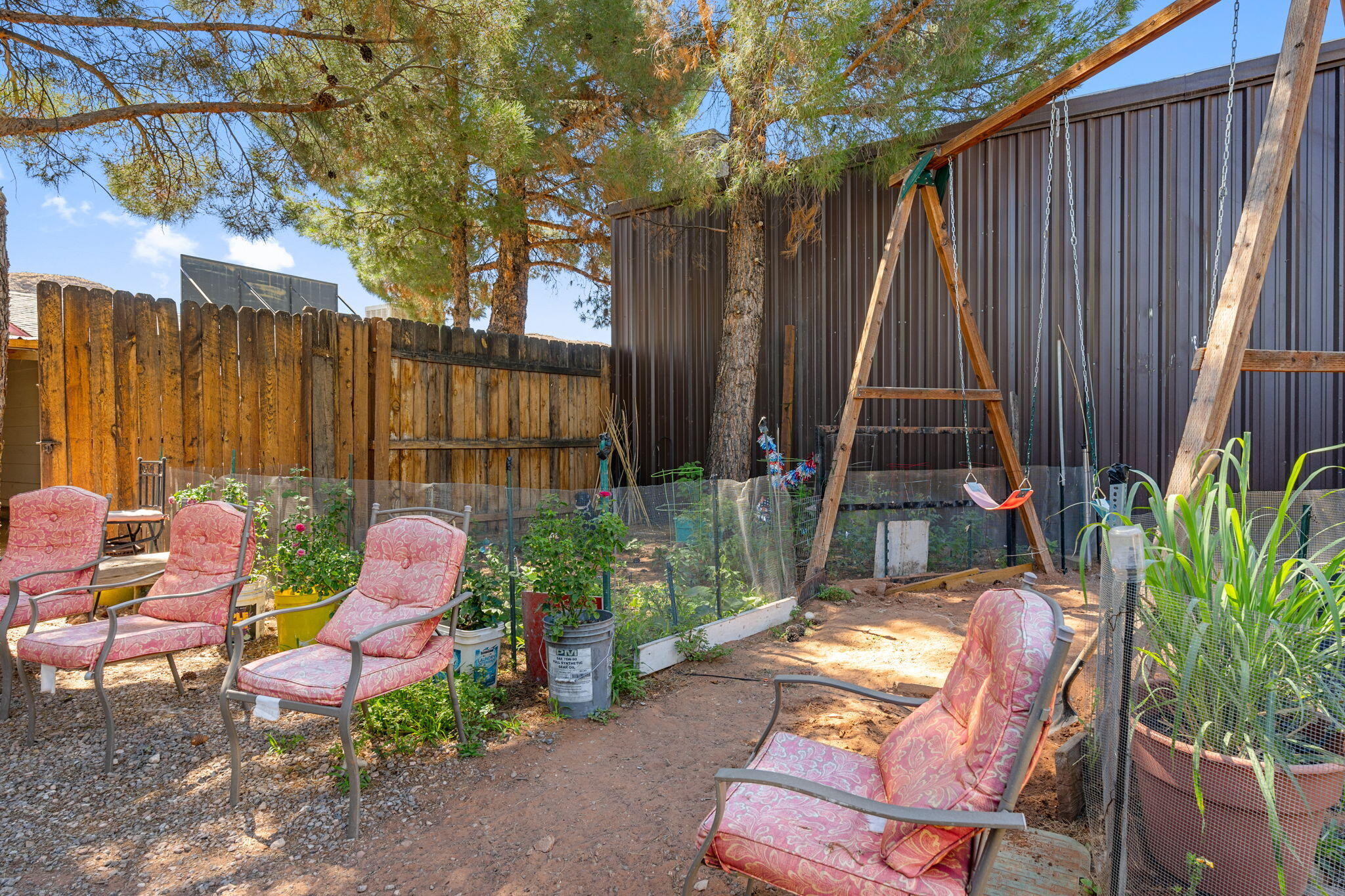 ORAL D & MINNIE E STOWELL - Residential Income