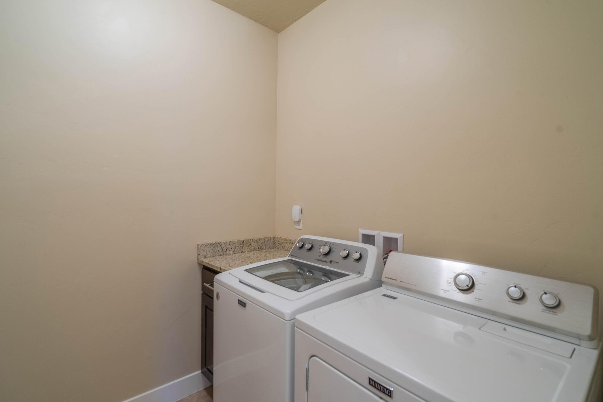 HIGHLAND PARK AT THE CORAL CANYON - Residential