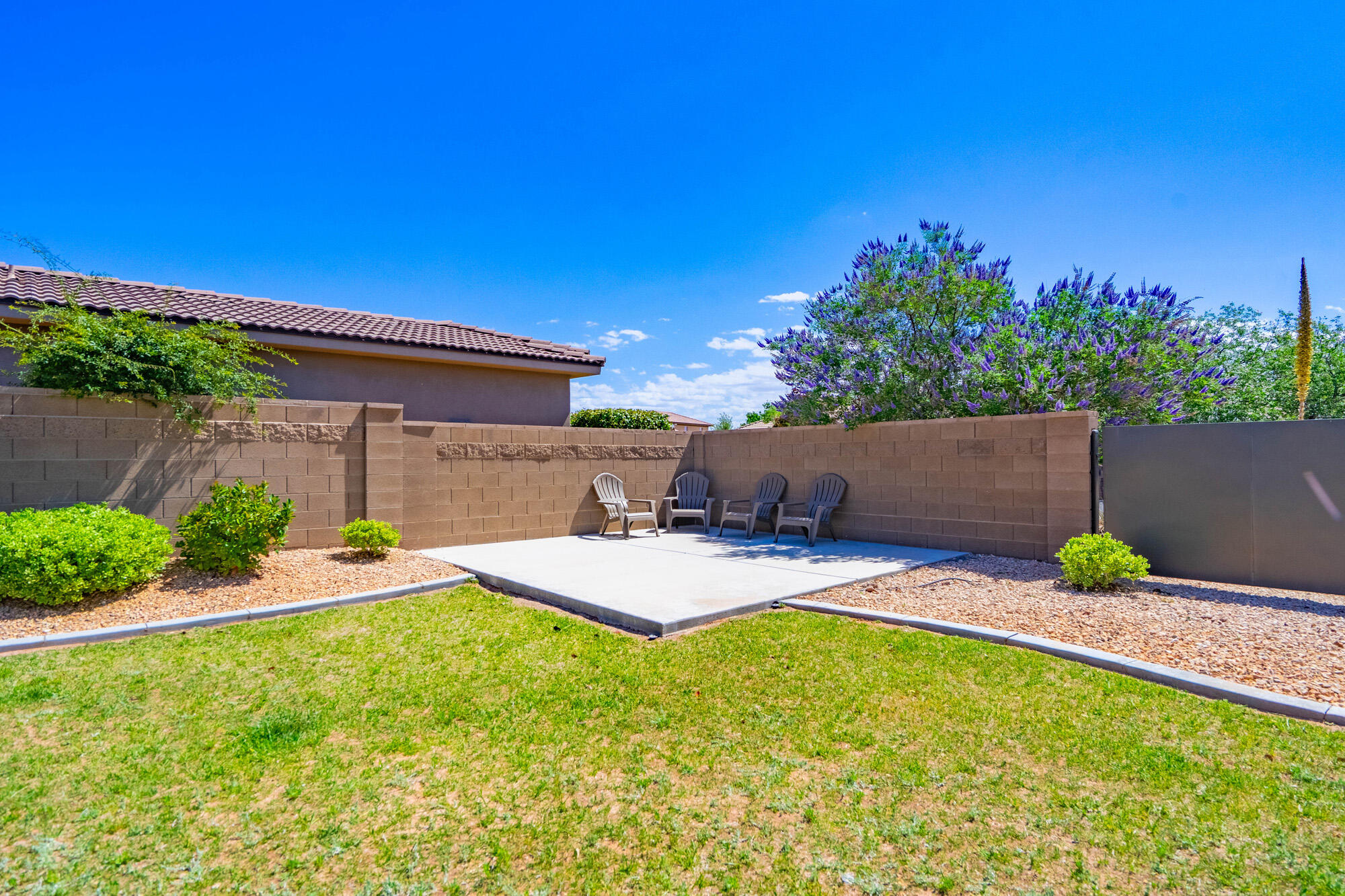 HIGHLAND PARK AT THE CORAL CANYON - Residential