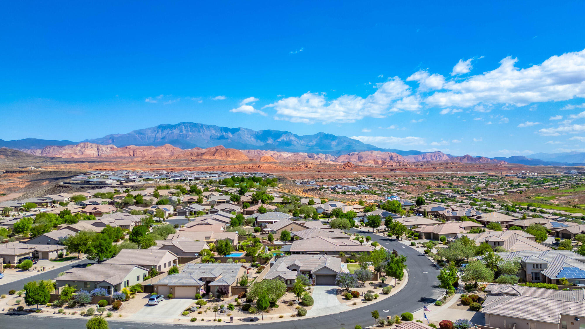 HIGHLAND PARK AT THE CORAL CANYON - Residential