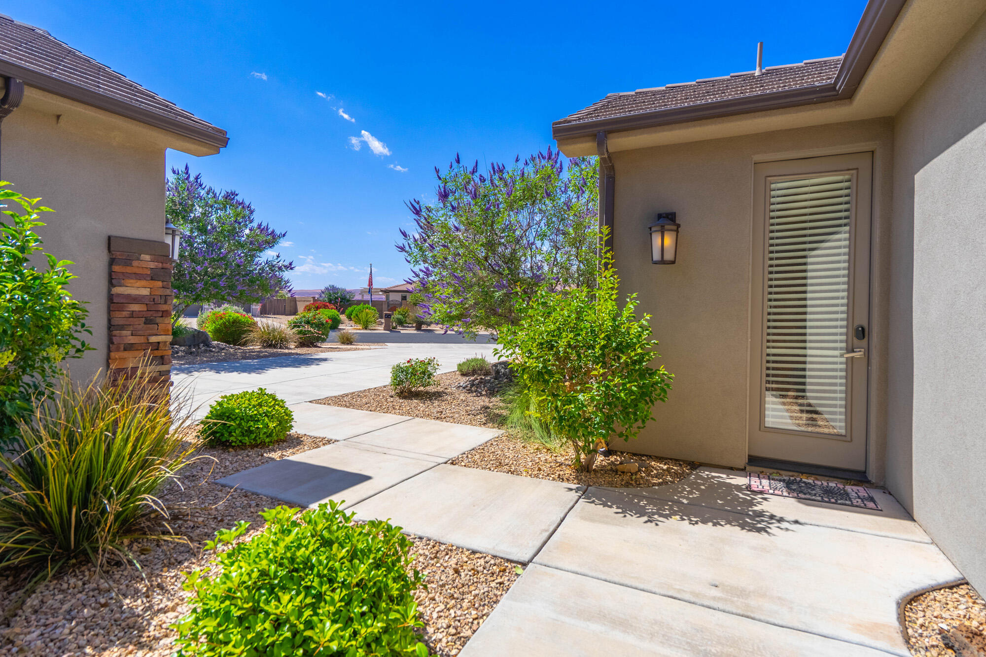 HIGHLAND PARK AT THE CORAL CANYON - Residential