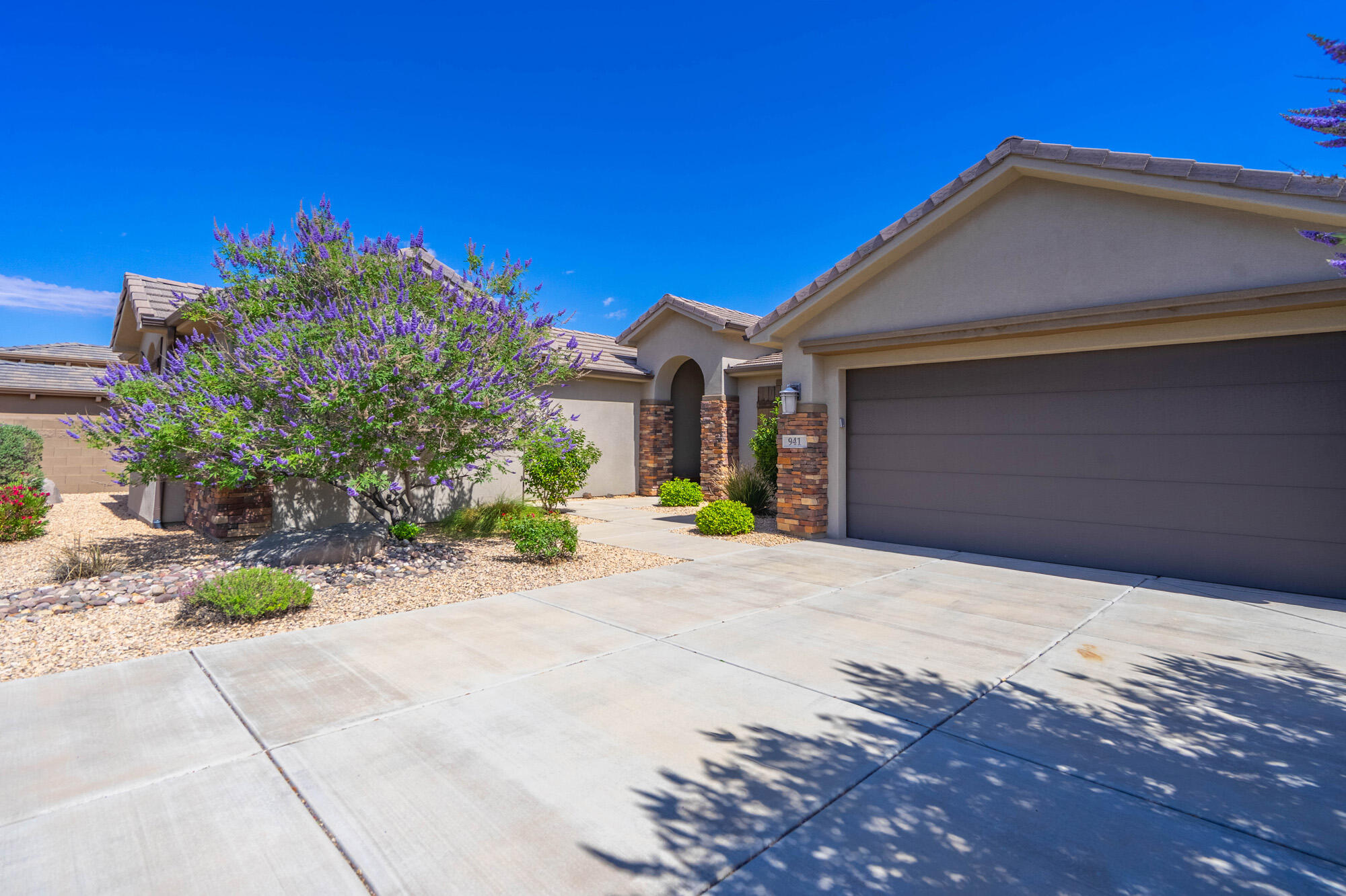 HIGHLAND PARK AT THE CORAL CANYON - Residential