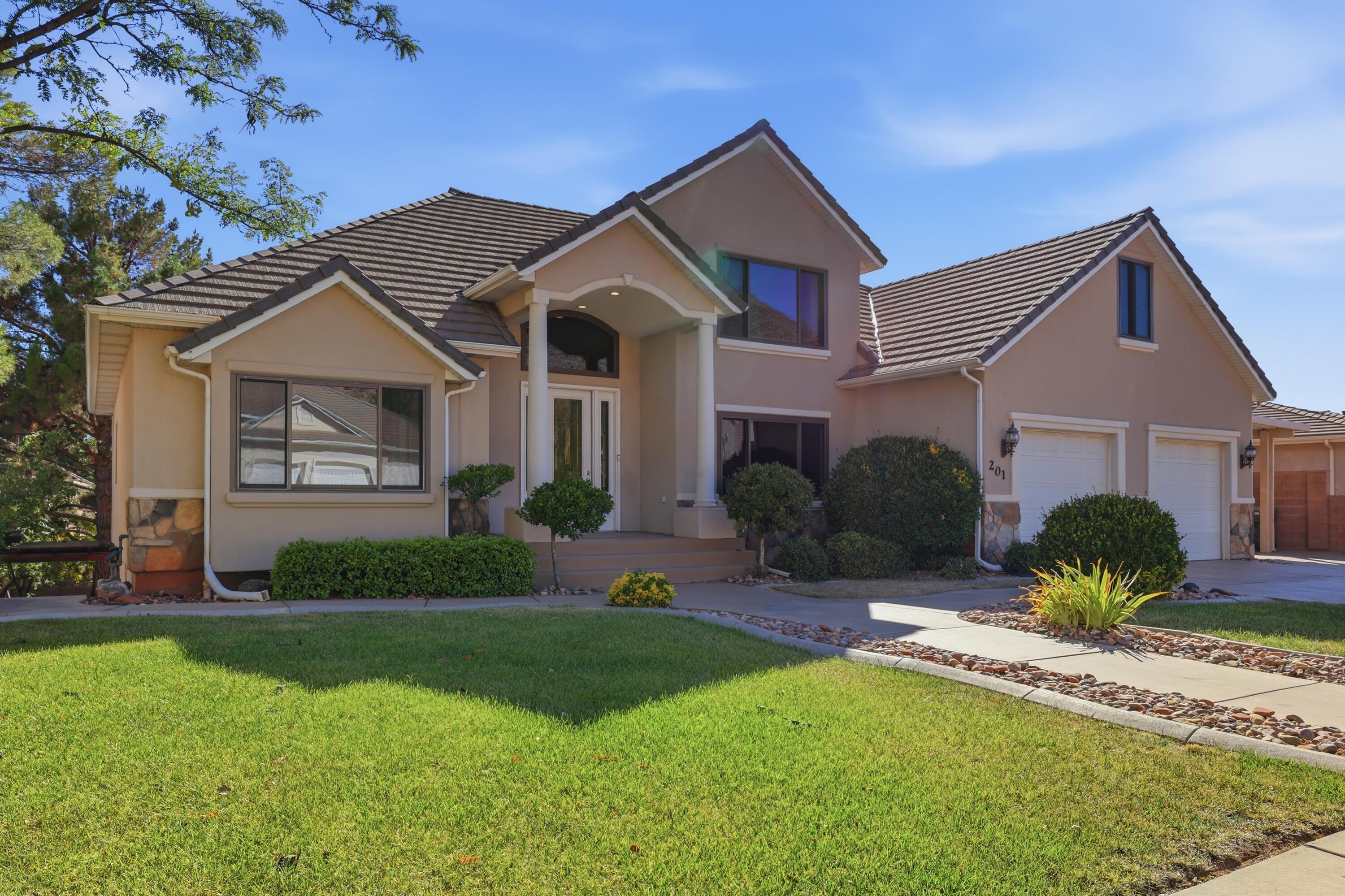 SHADOW MOUNTAIN - Residential