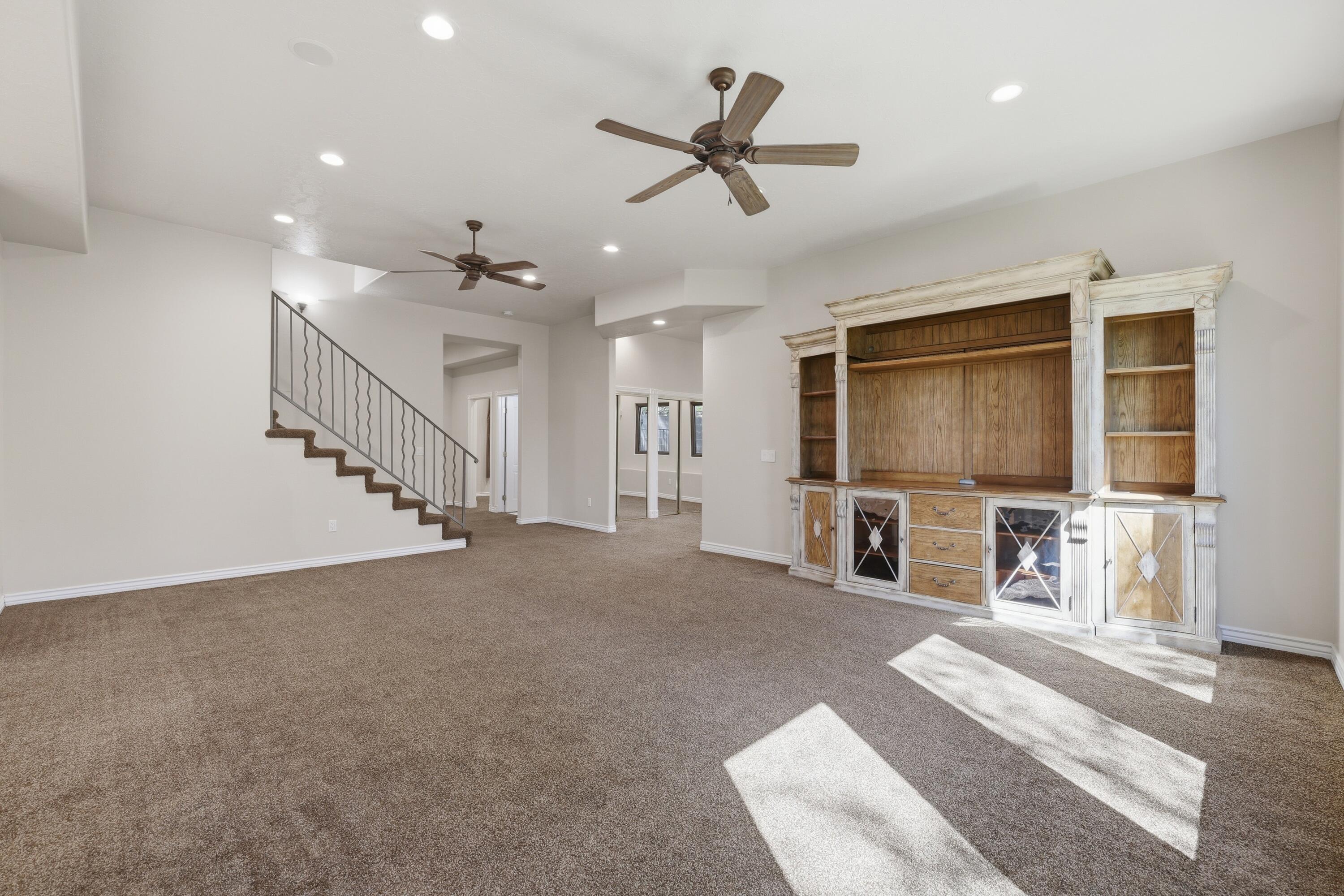 SHADOW MOUNTAIN - Residential